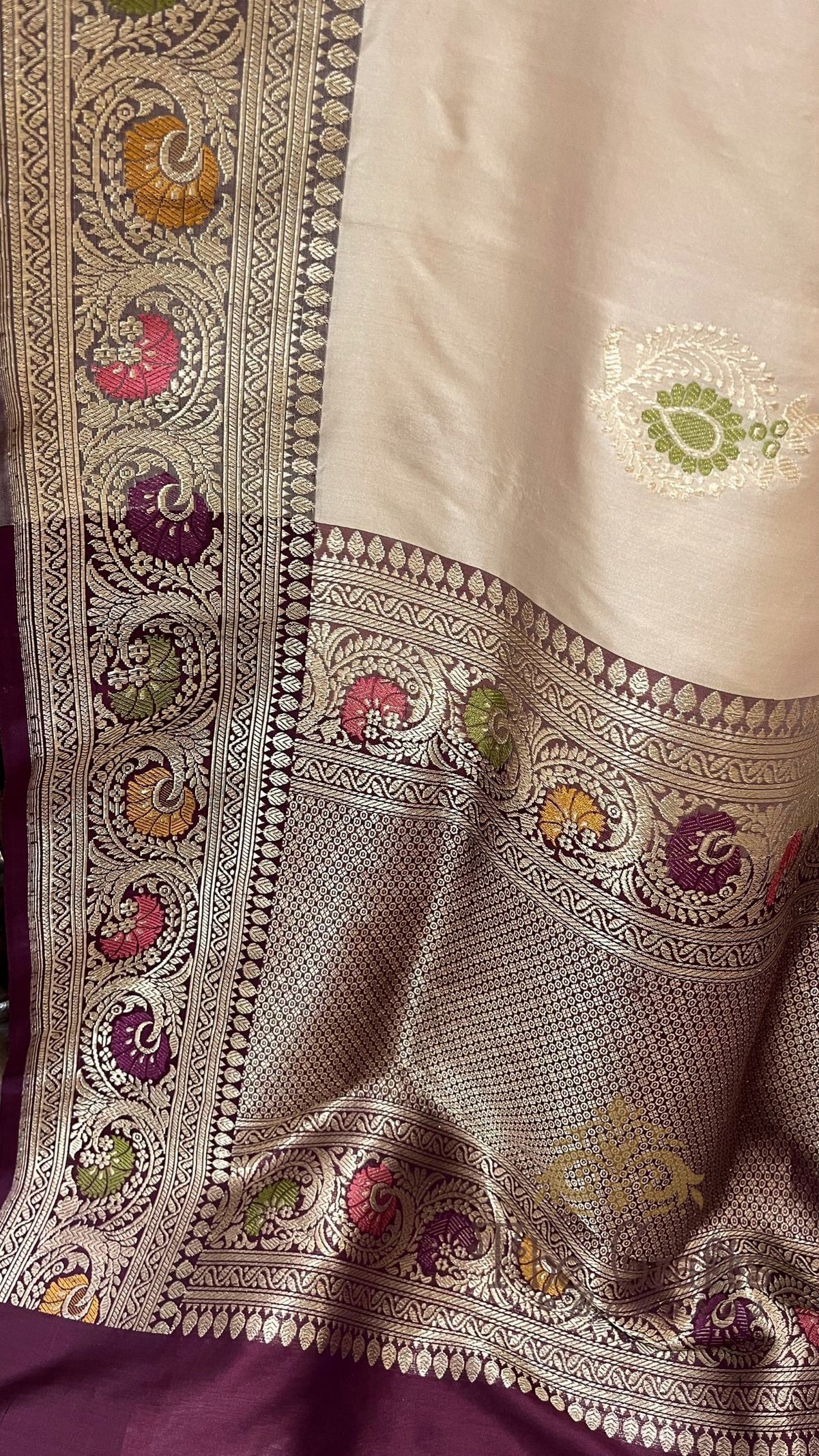 Pure Katan Silk Handloom Banarasi Saree - with kadhua meenakari motifs