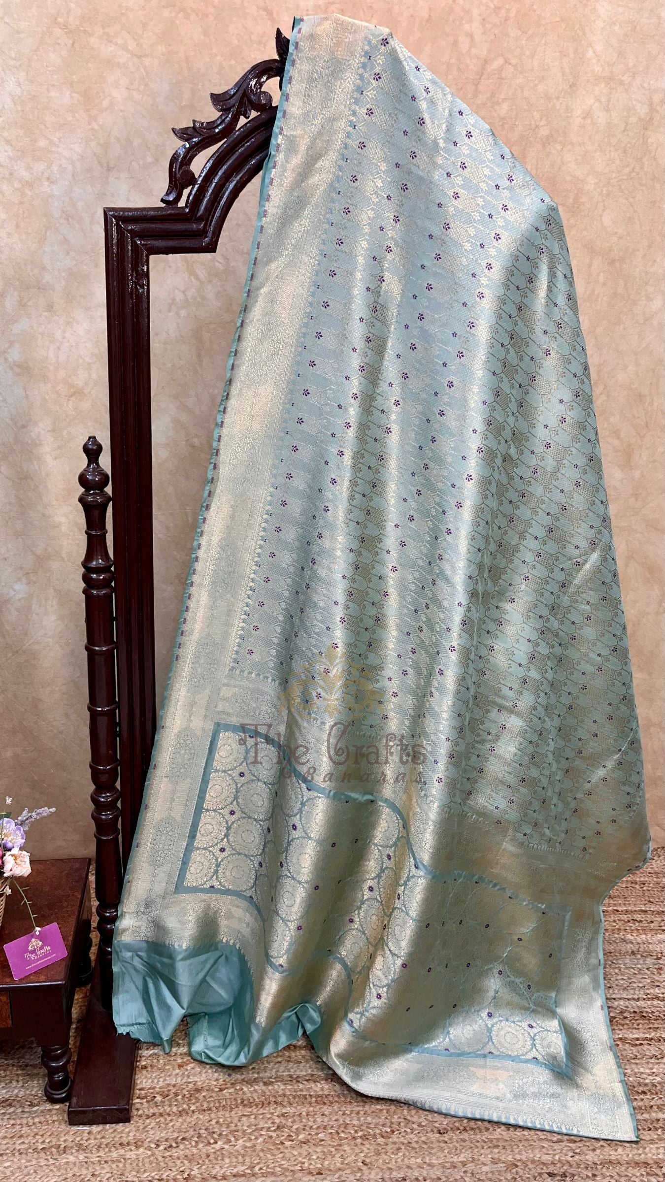 Pure Katan Silk Handloom Banarasi Saree - Tanchui Brocade Meena