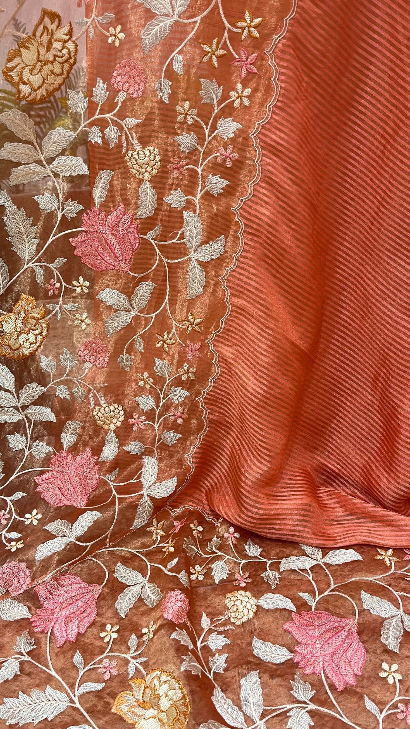 Pure Tissue Silk Banarasi Saree - with Chikankari Border