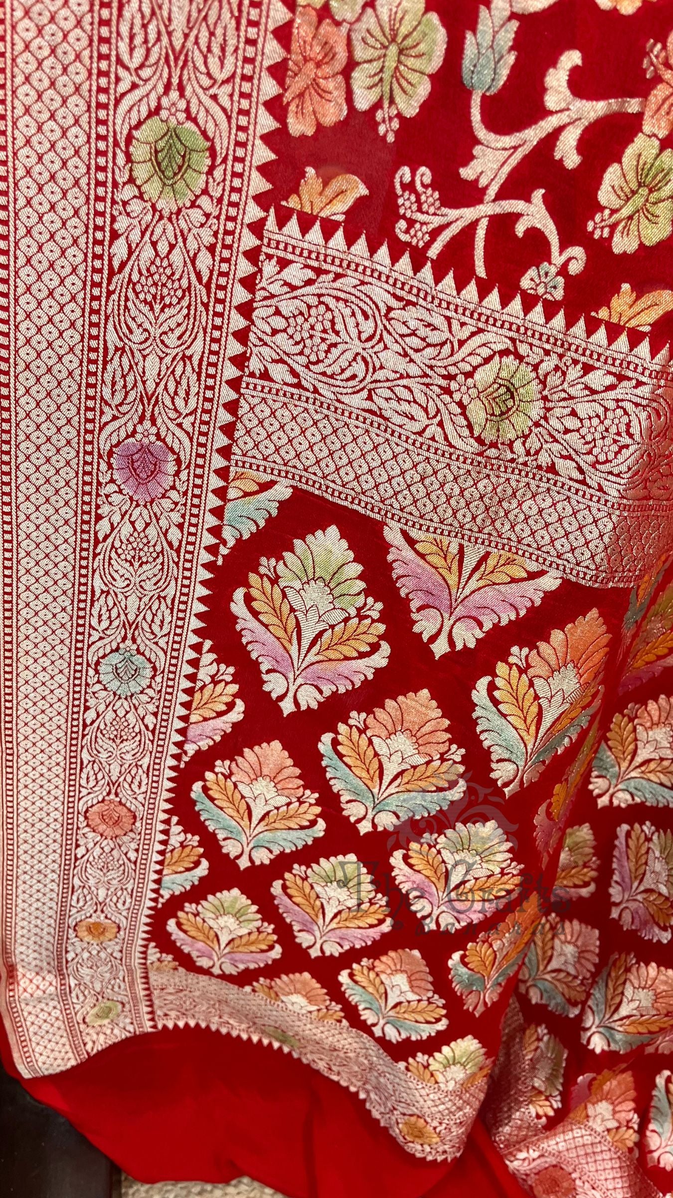 Khaddi Georgette Handloom Banarasi Saree