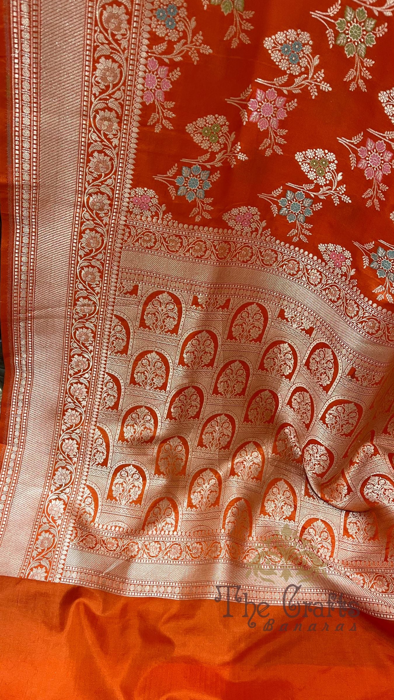 Pure Katan Silk Handloom Banarasi Saree - Jaal Work with Meenakari