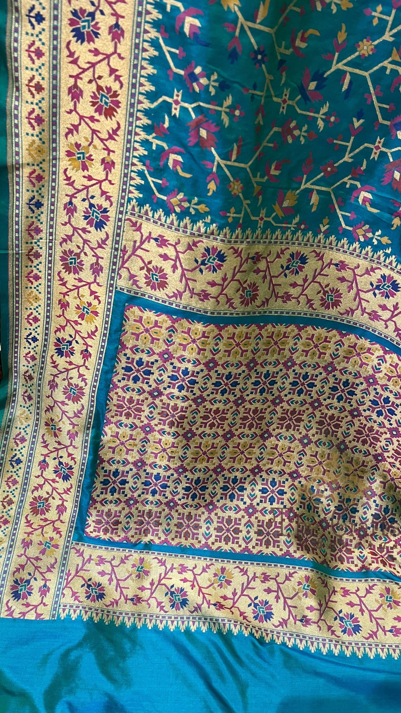 Pure Katan Silk Handloom Banarasi Saree - Patola Meenakari Jaal Work