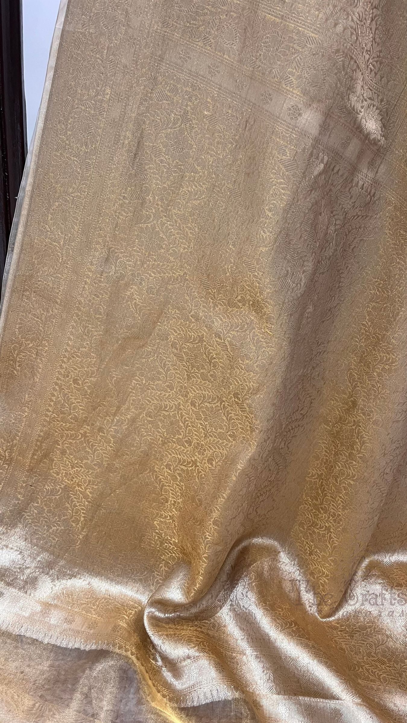Pure Tissue Silk Brocade Banarasi Saree