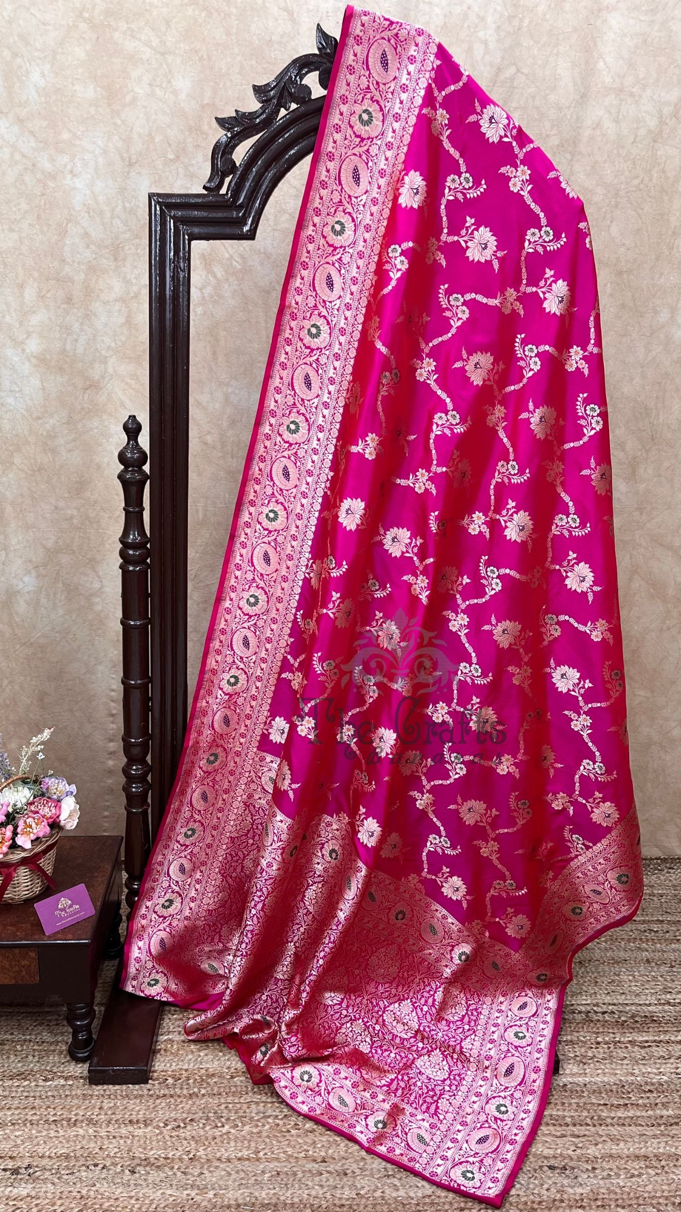 Pure Katan Silk Handloom Banarasi Saree - Jaal With Meenakari