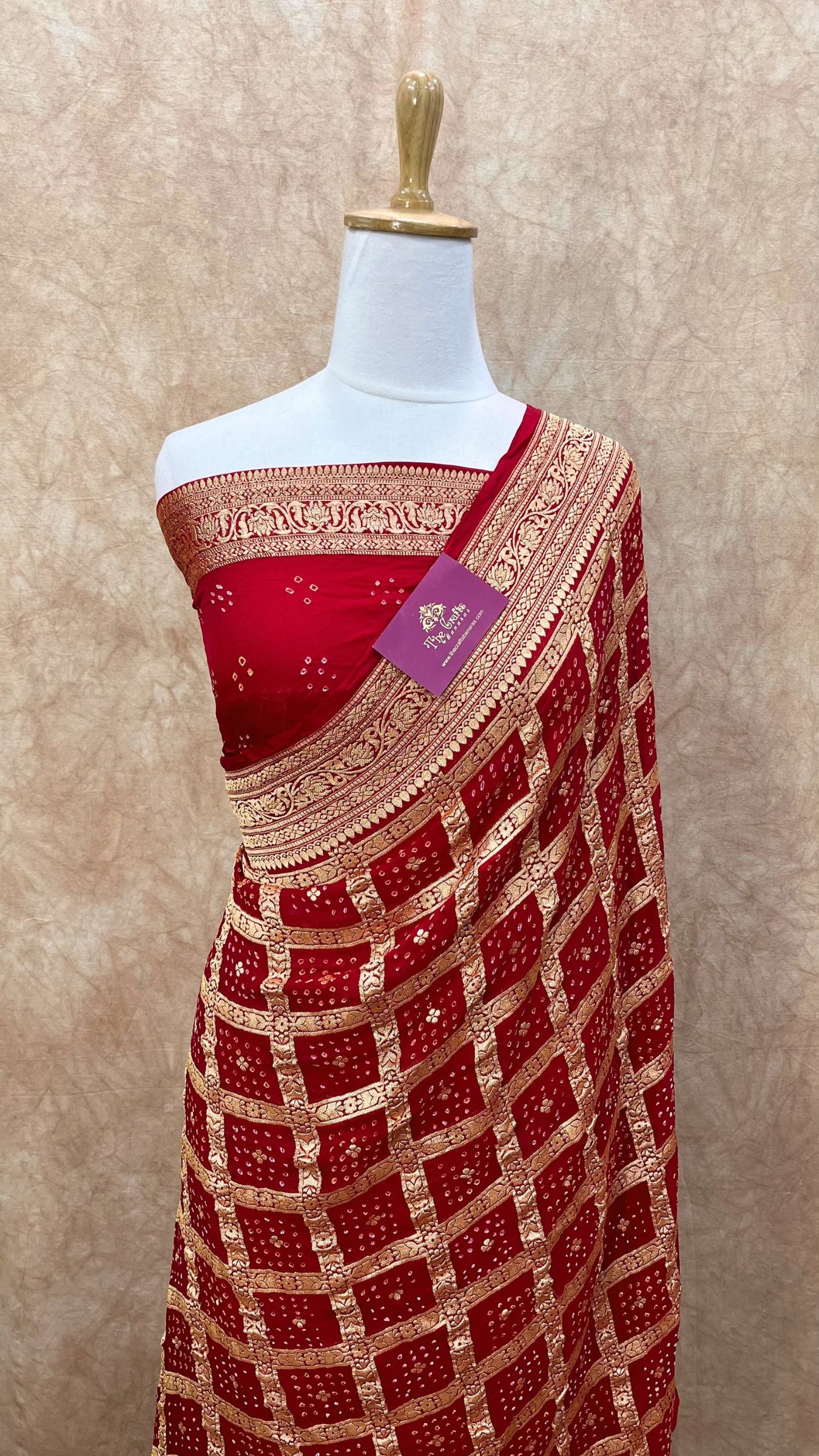 Pure Georgette Banarasi Handloom Bandhej Saree