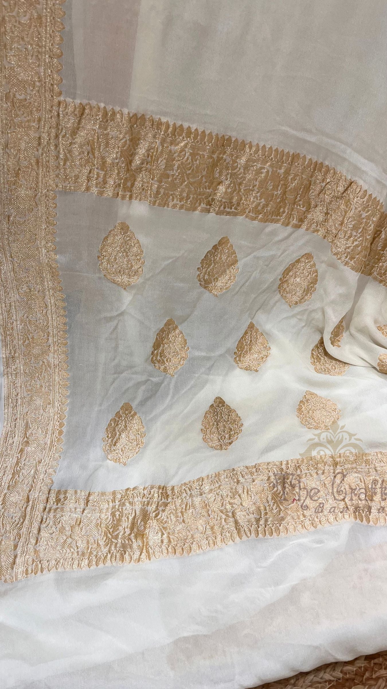 Khaddi Georgette Handloom Banarasi Saree