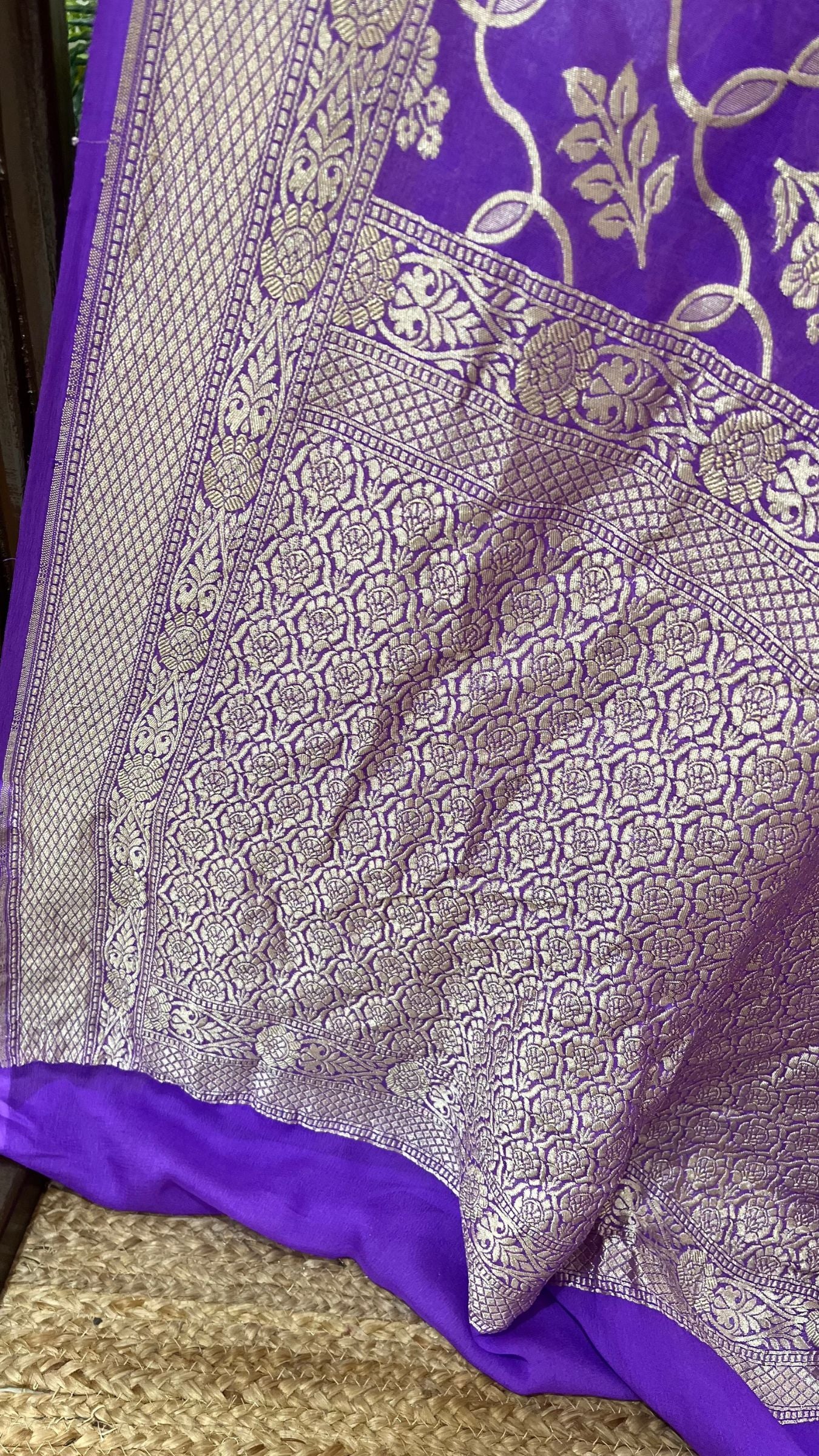 Khaddi Georgette Handloom Banarasi Saree - Water Zari