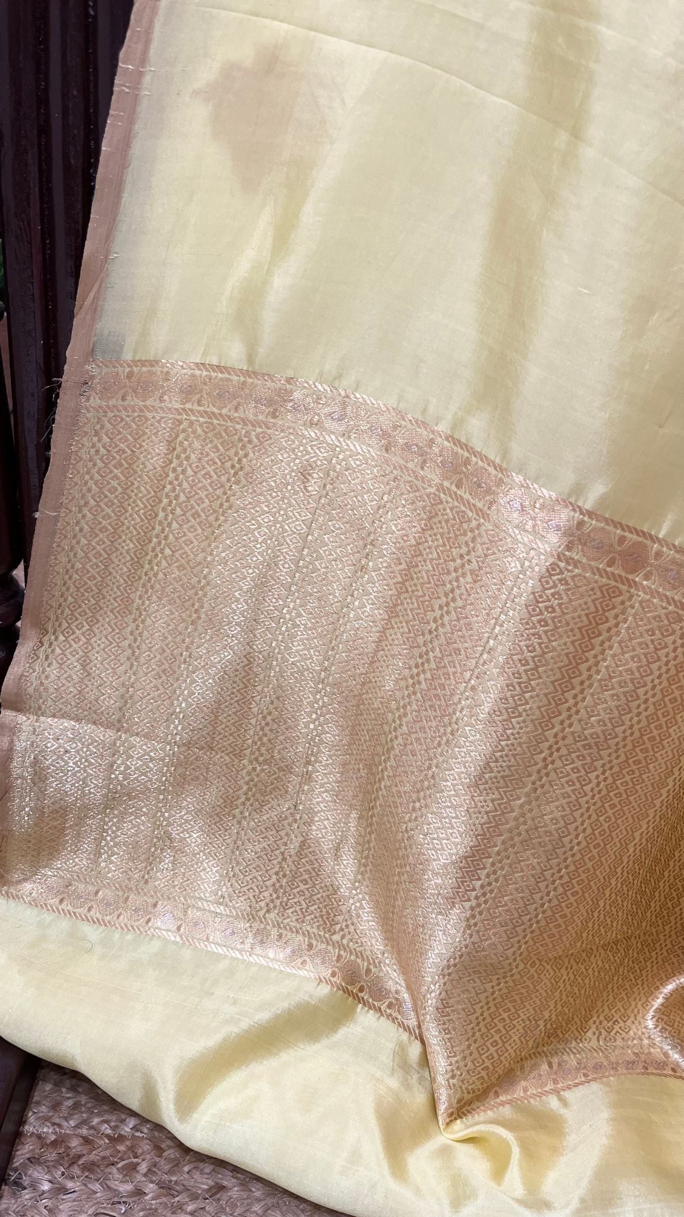 Pure  Mango Silk Handloom Banarasi Saree