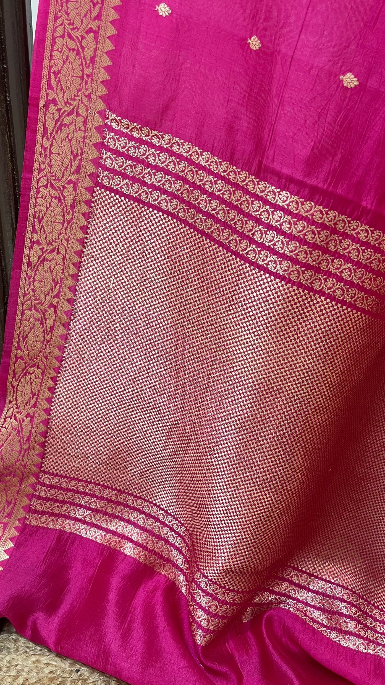Pure Mango Silk Handloom Banarasi Saree