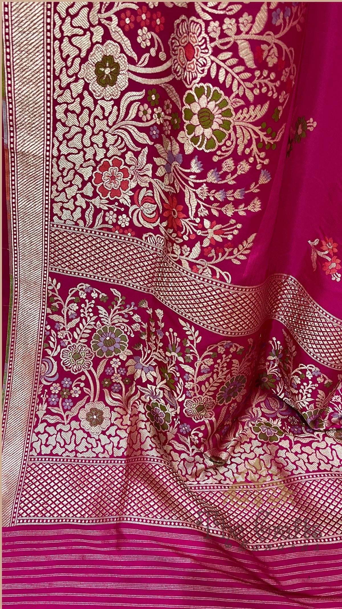 Pure Ektara Katan Silk Handloom Banarasi Saree - with kadhua meenakari motifs