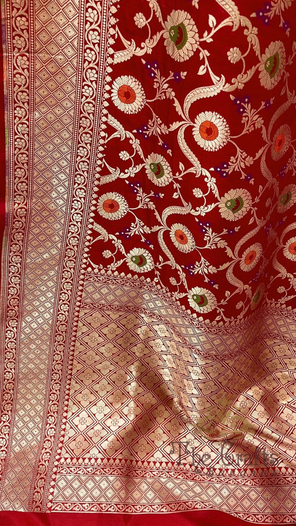 Pure Katan Silk Handloom Banarasi Saree - Jaal Work with Meenakari