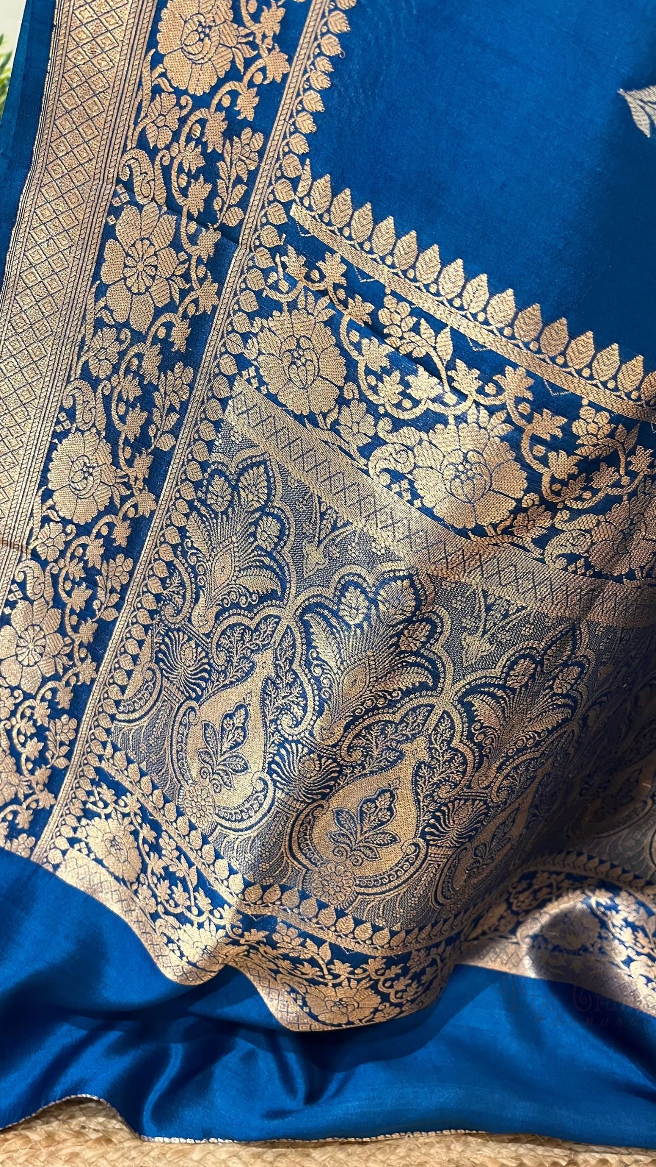 Pure Mango Silk Handloom Banarasi Saree