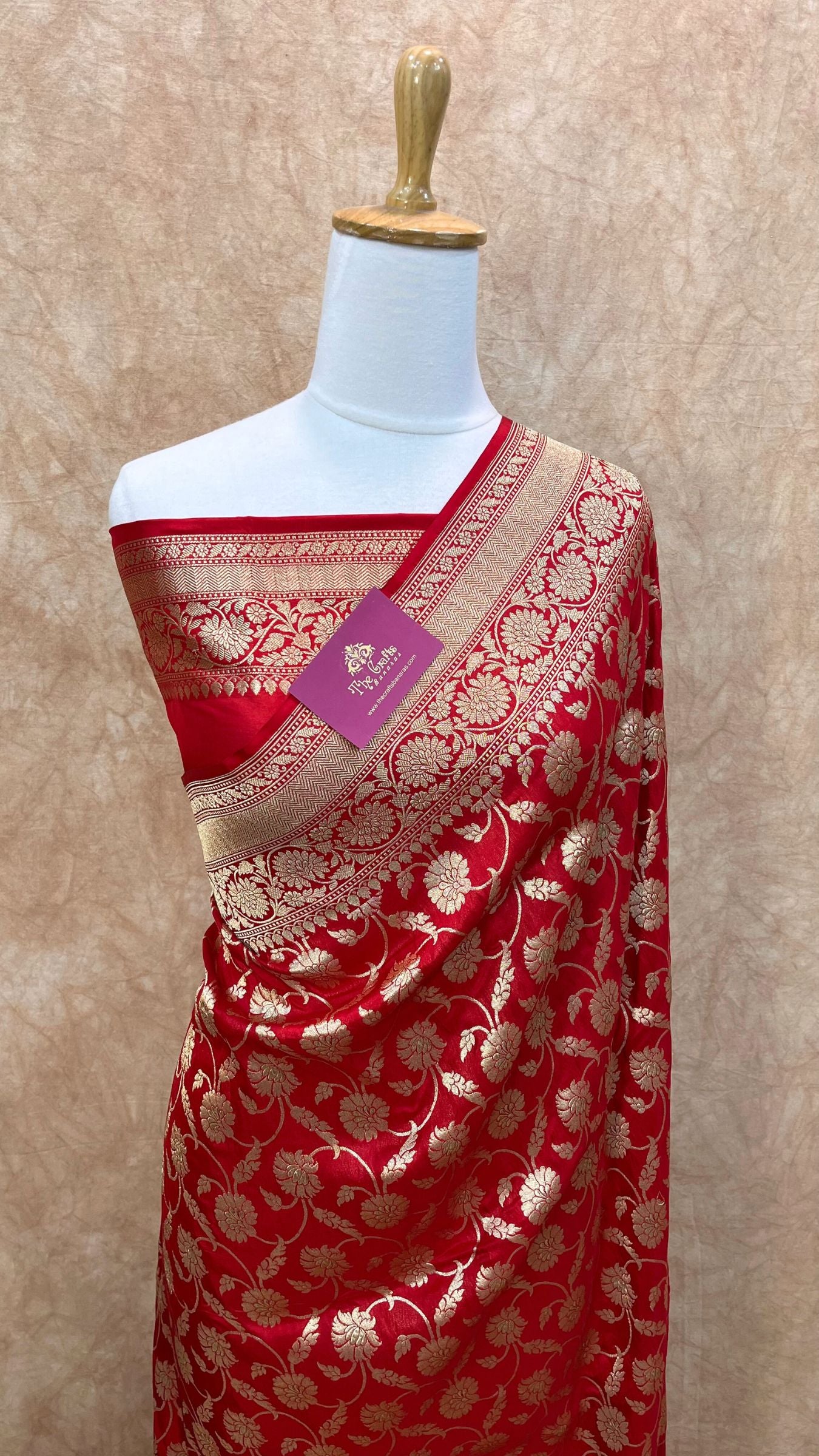 Pure Katan Silk Handloom Banarasi Saree - Jaal work