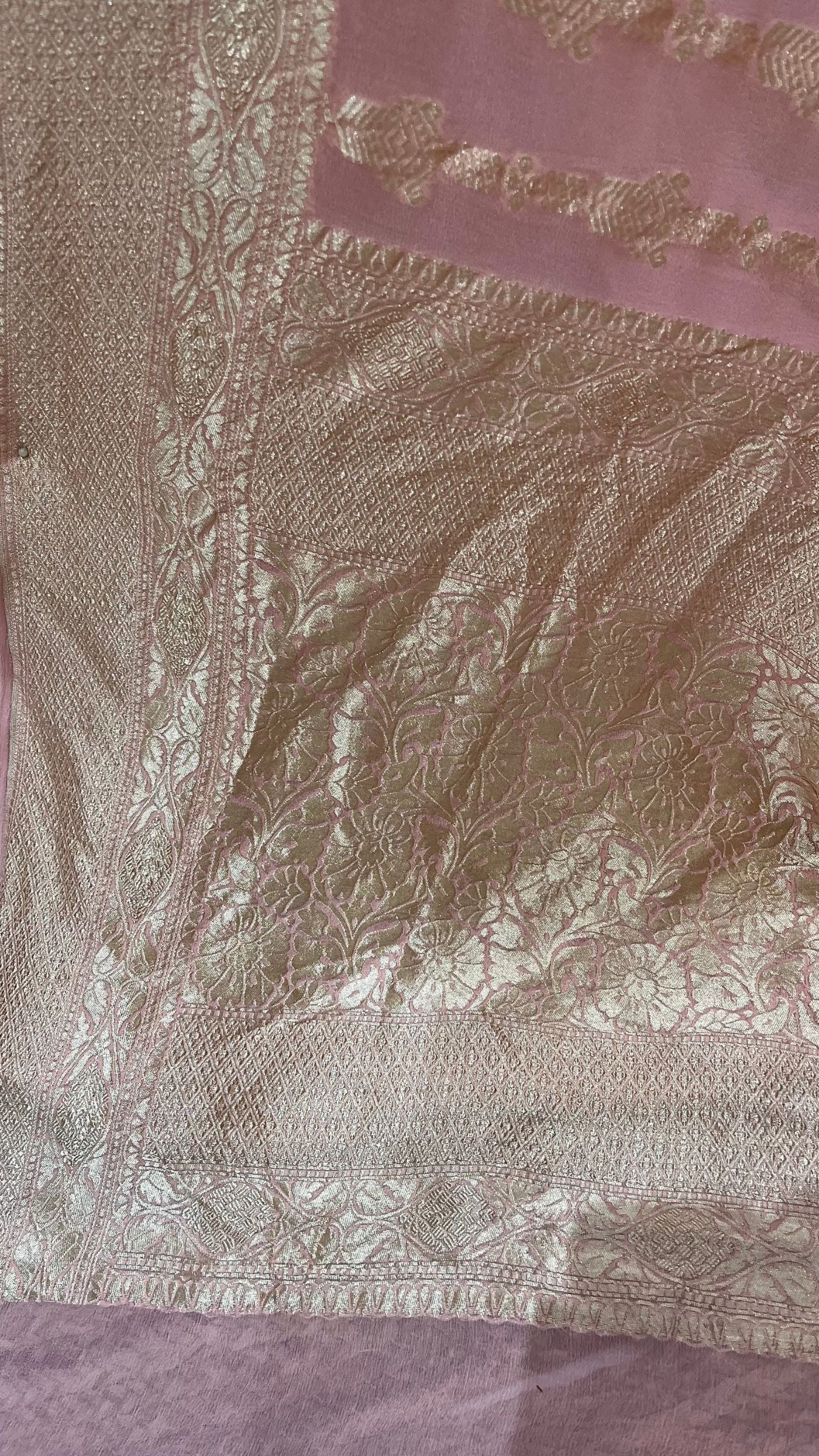 Khaddi Georgette Banarasi Saree - Water Zari