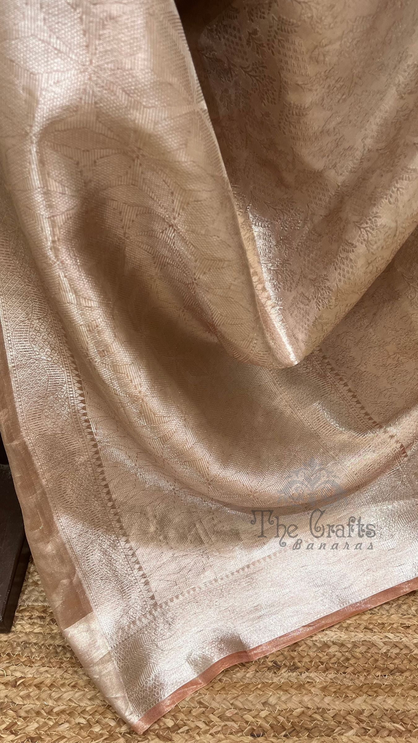 Pure Tissue Brocade Banarasi Saree