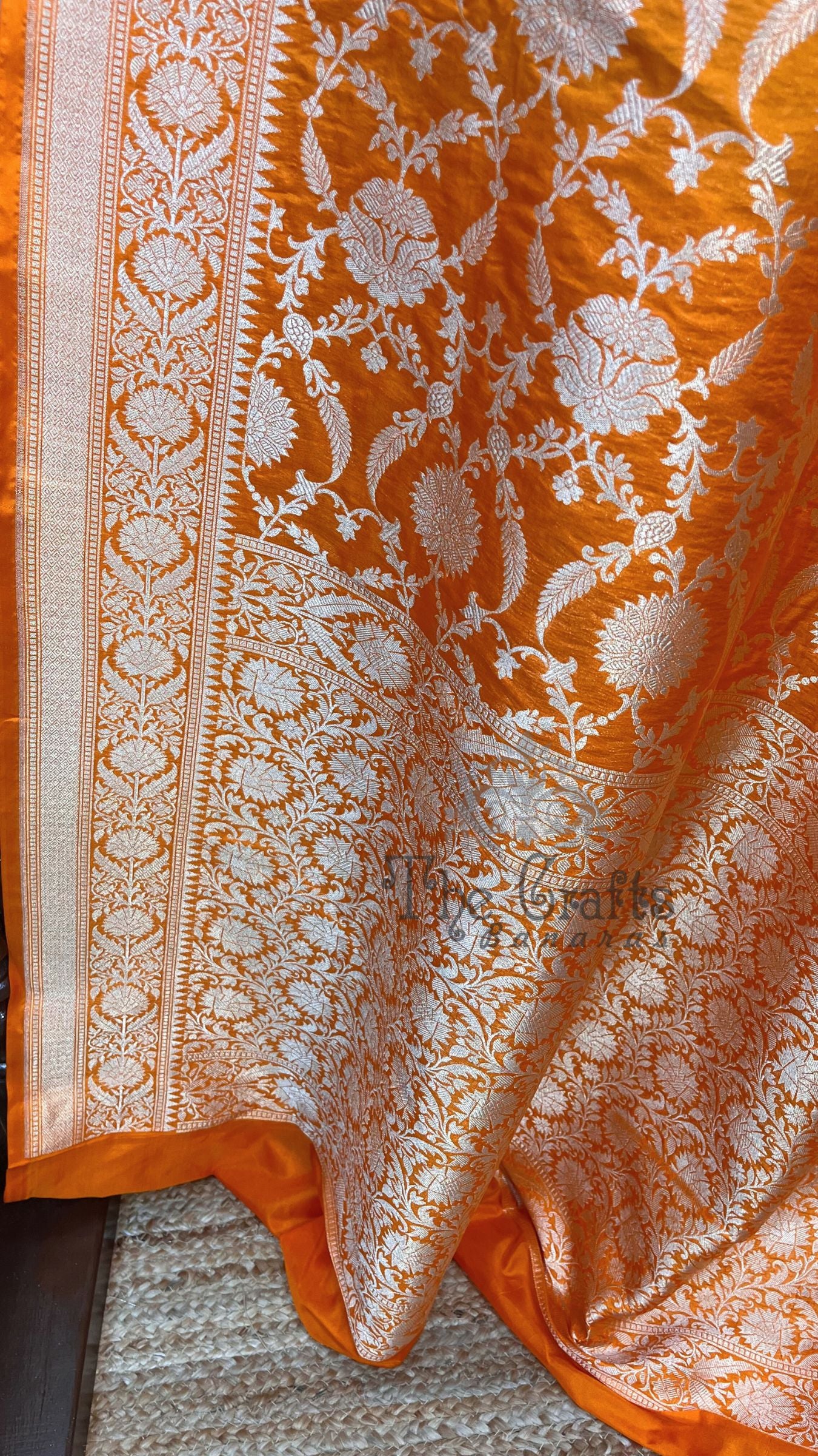 Pure Katan Silk Handloom Banarasi Saree - Jaal work