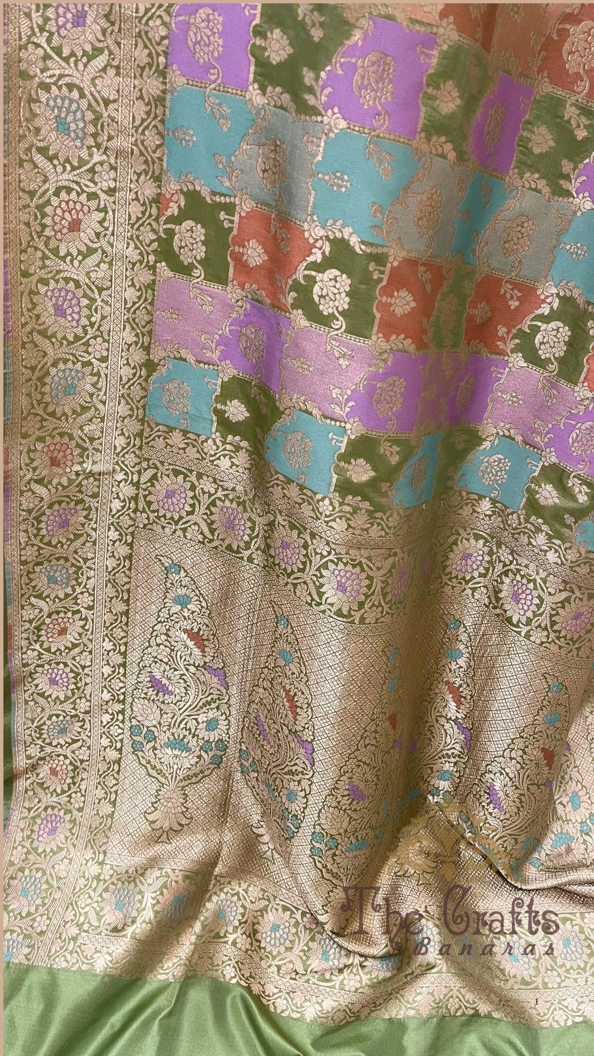 Rangkat Pure Katan Silk Handloom Banarasi Saree - Jaal work with Meenakari
