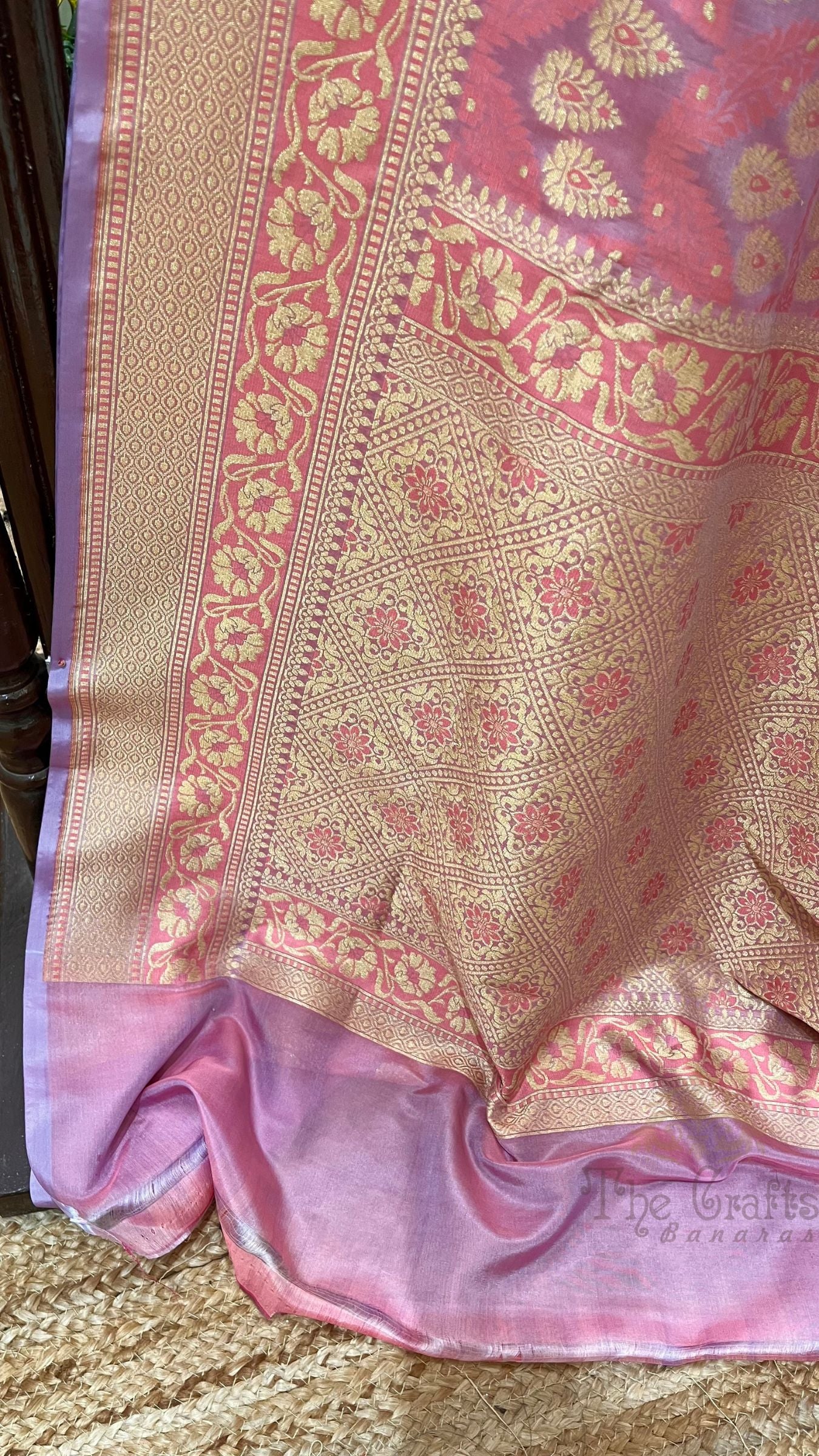 Pure Cotton Silk Banarasi Brocade Handloom Saree - Meenakari