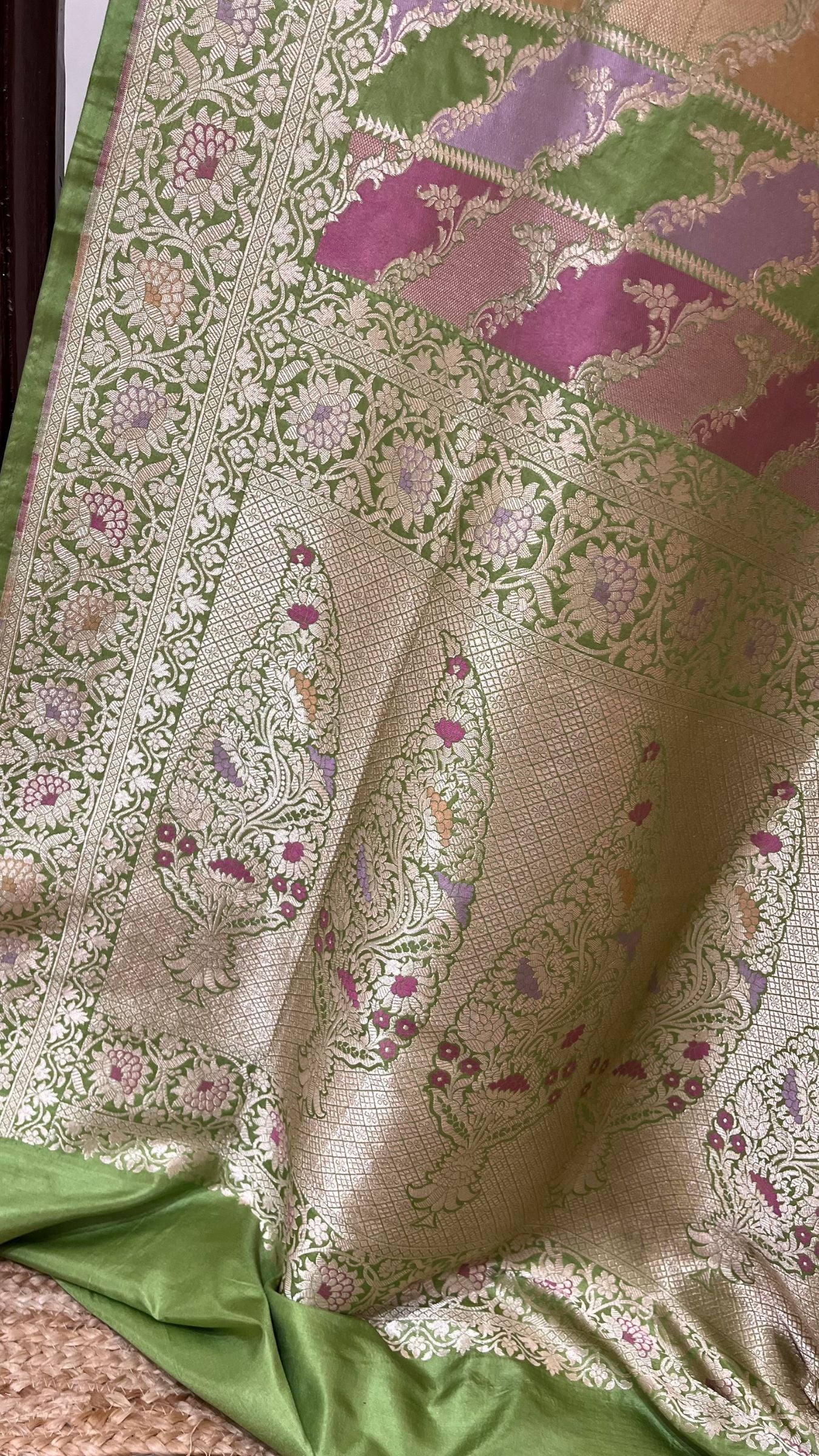 Rangkat Pure Katan Silk Handloom Banarasi Saree - Jaal with meenakari