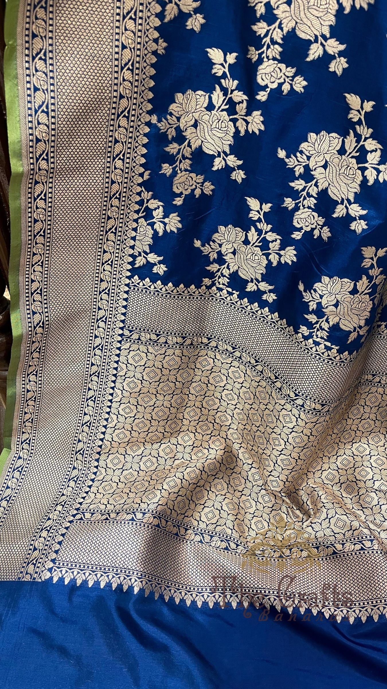 Pure Katan Silk Handloom Banarasi Saree - Jaal work