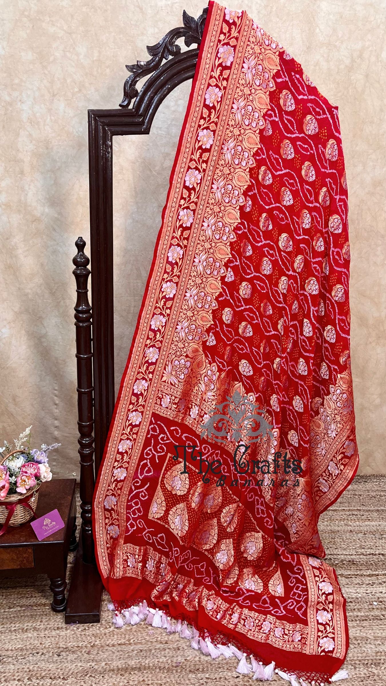 Pure Georgette Banarasi Handloom Bandhej Saree