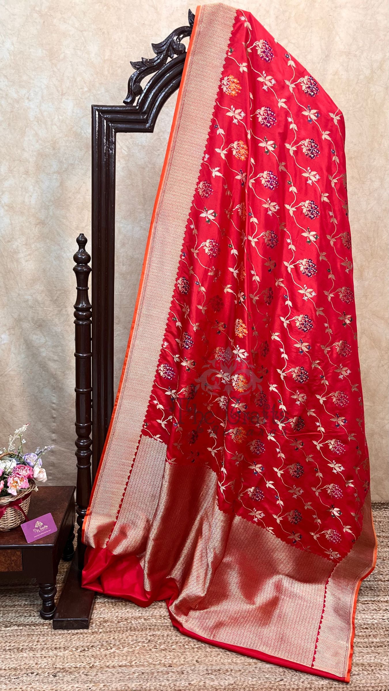 Pure Katan Silk Handloom Banarasi Saree - All Over Kadiyal Jaal Work