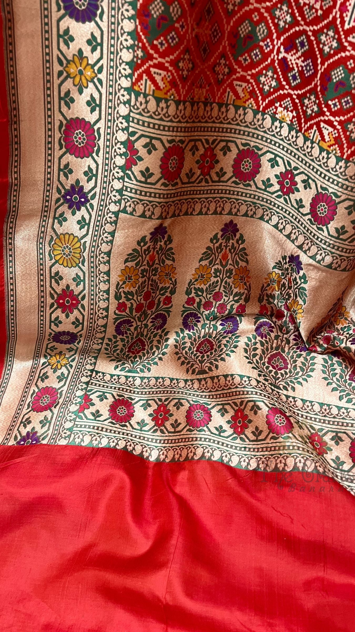 Pure Katan Silk Handloom Banarasi Saree - Patola Meenakari Jaal Work