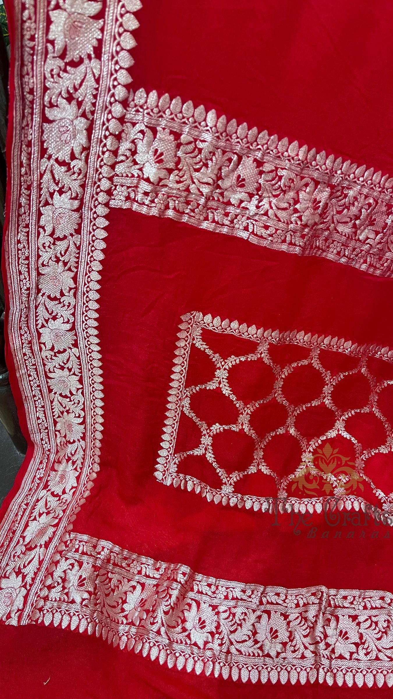 Khaddi Georgette Handloom Banarasi Saree