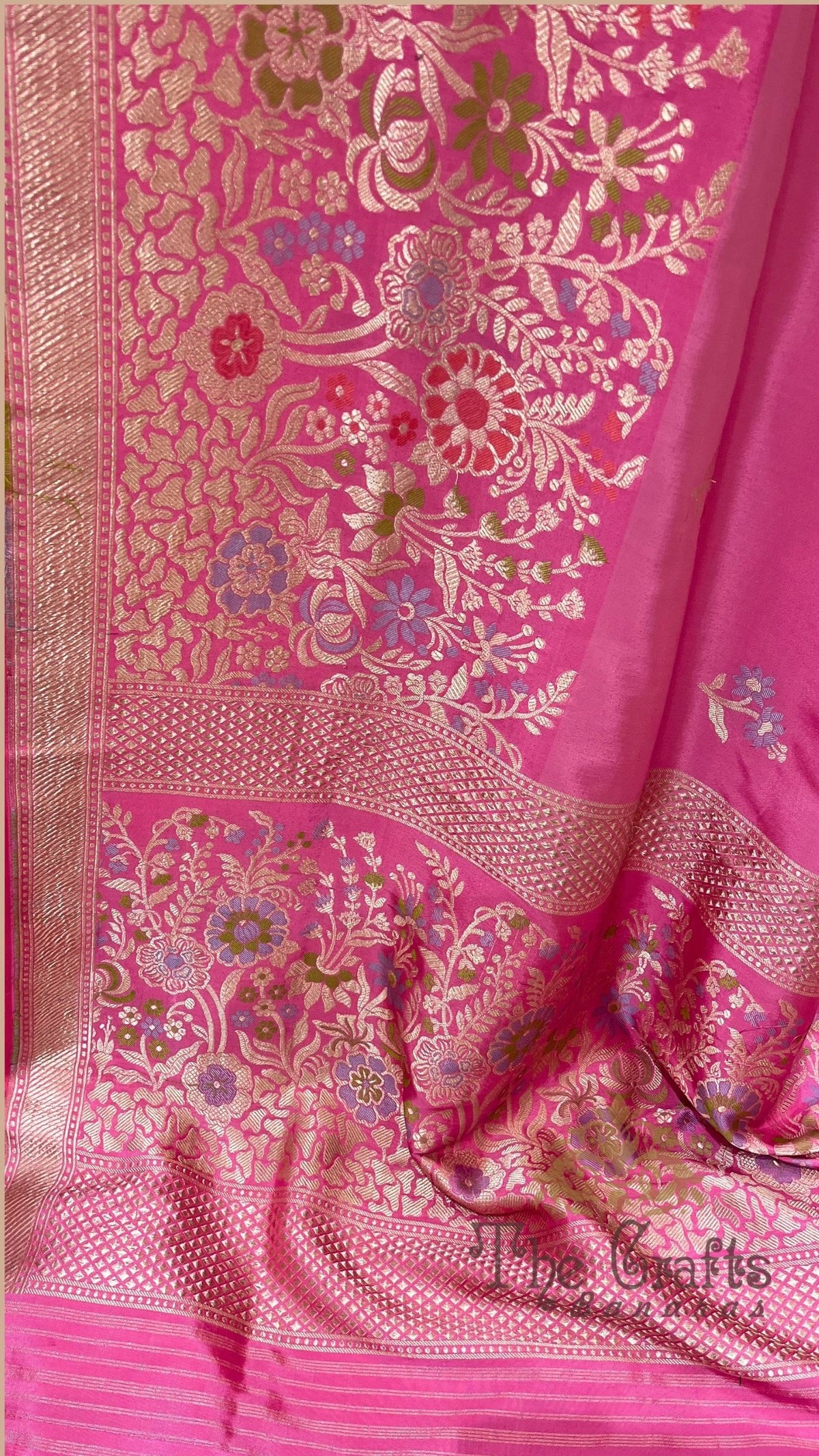 Pure Ektara Katan Silk Handloom Banarasi Saree - with kadhua meenakari motifs