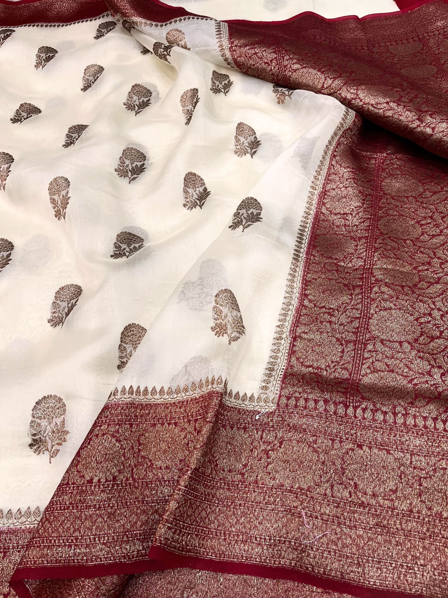 Pure Kora Silk Handloom Banarasi Saree