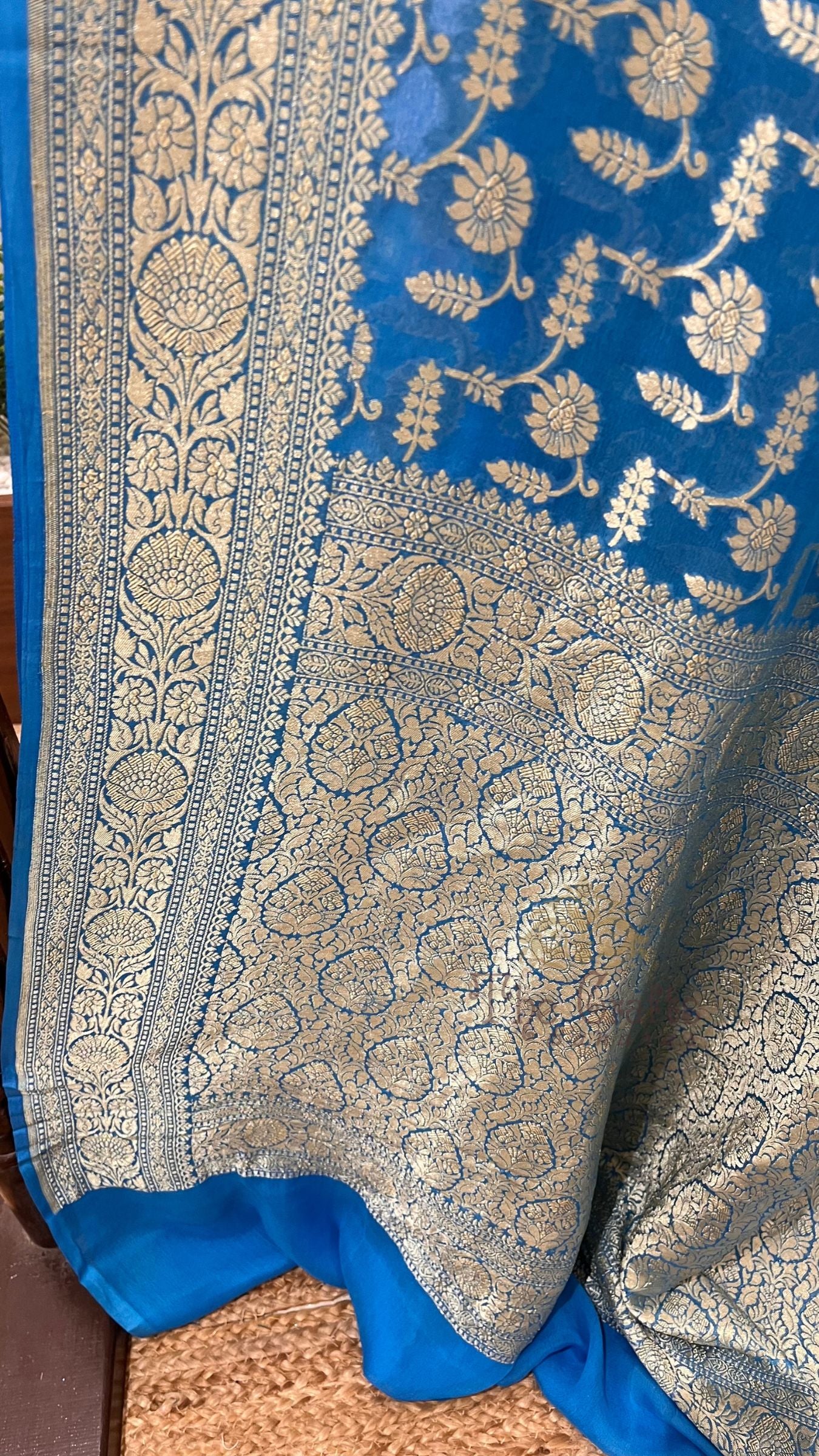 Khaddi Georgette Banarasi Saree - Water Zari