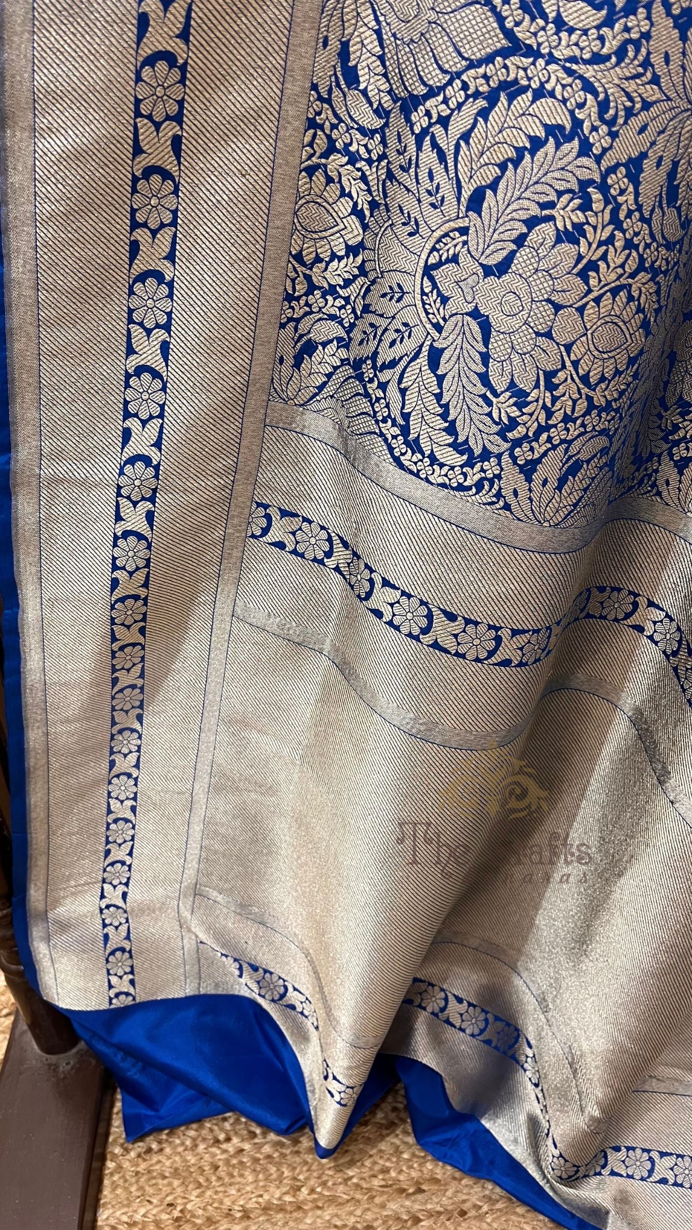 Pure Katan Silk Handloom Banarasi Saree - Tanchui Brocade