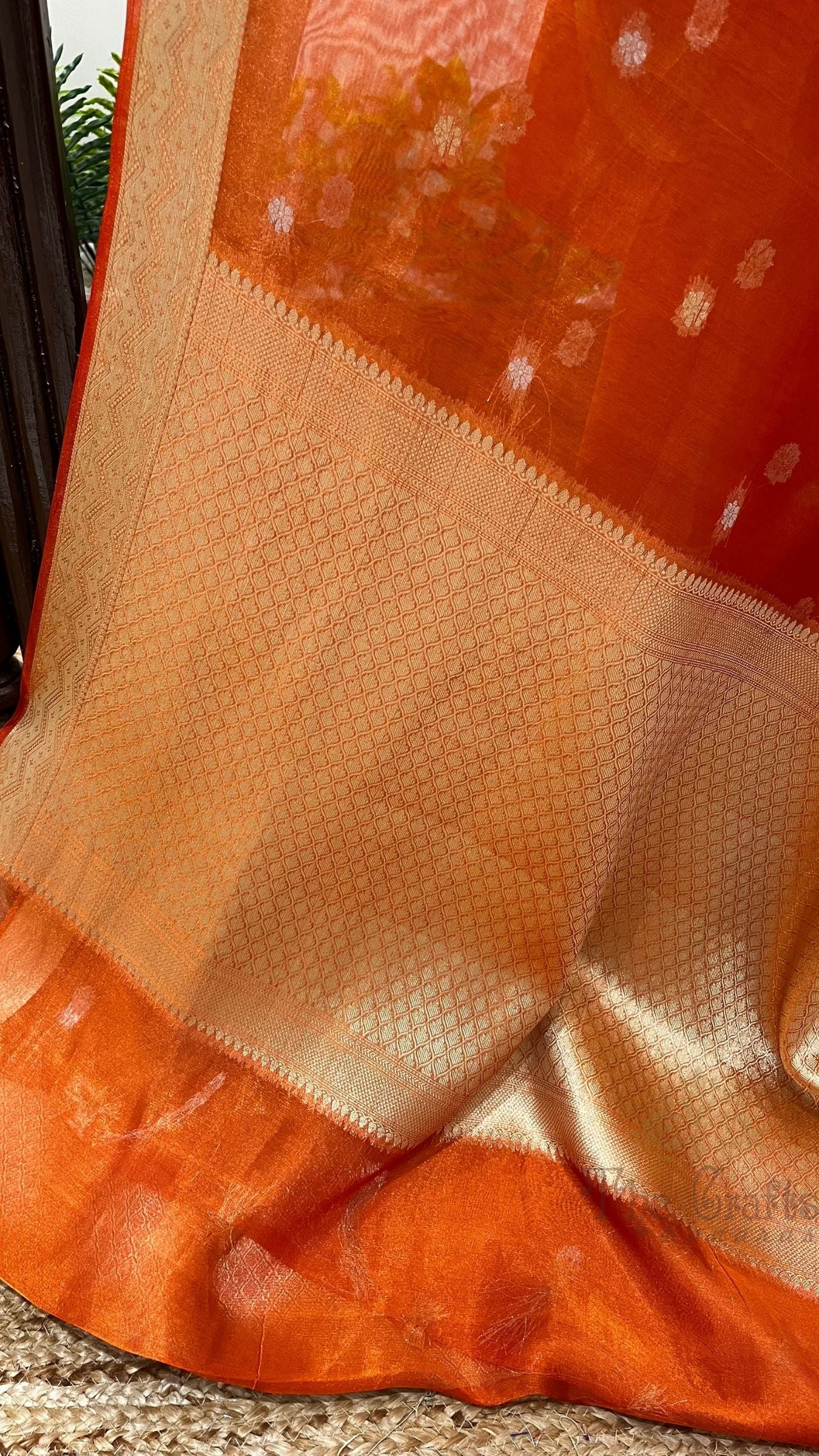 Pure Tissue Silk Handloom Banarasi Saree