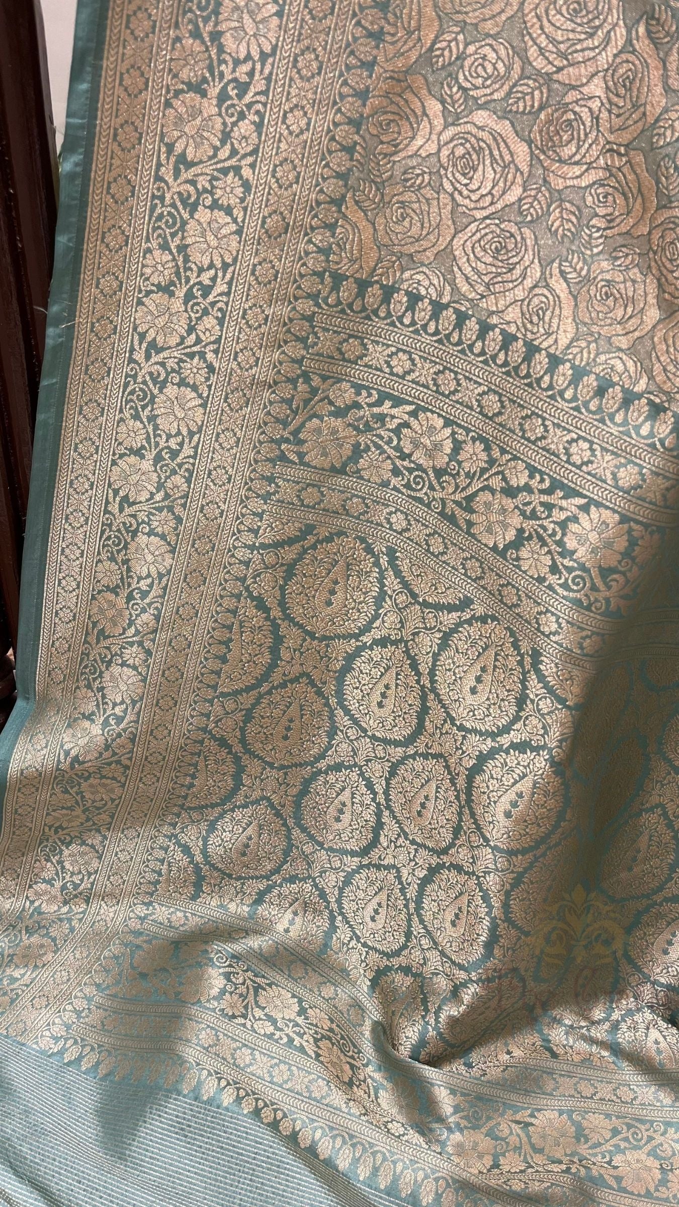 Pure Katan Silk Handloom Banarasi Saree - Tanchui Brocade