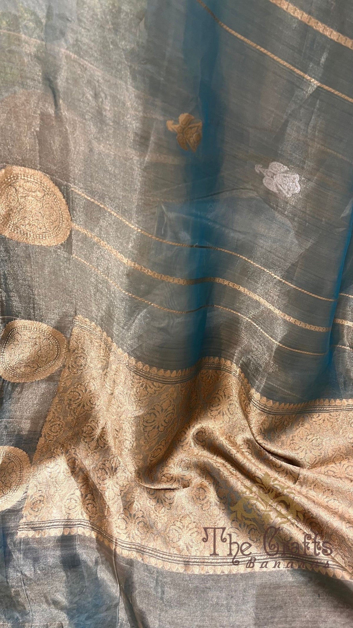 Pure Kora Tissue Silk Handloom Banarasi Saree- Kadhua Motifs