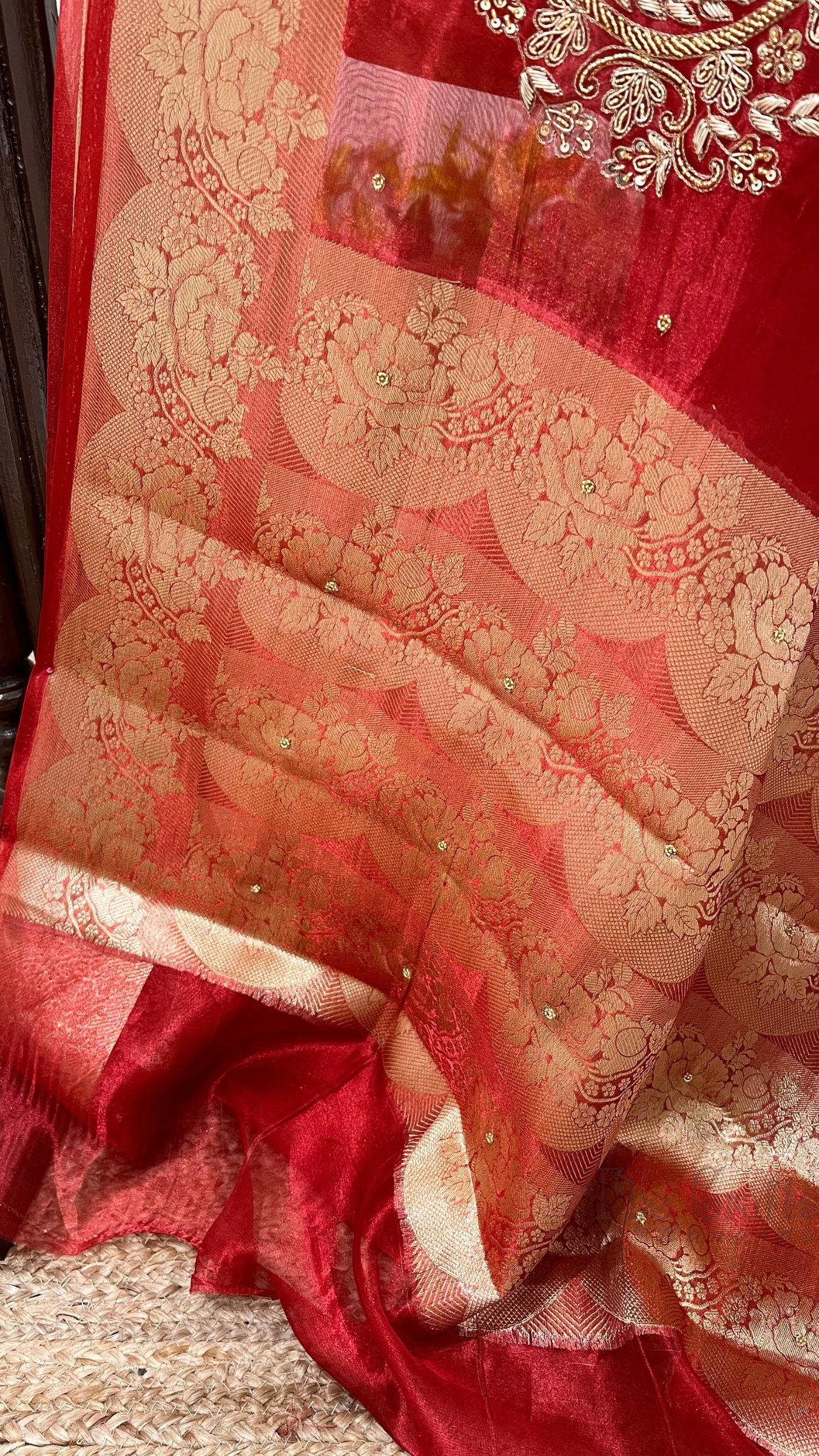 Pure Kora Silk Handloom Banarasi Saree - Handwork Zardozi Cut Dana and Stone Work