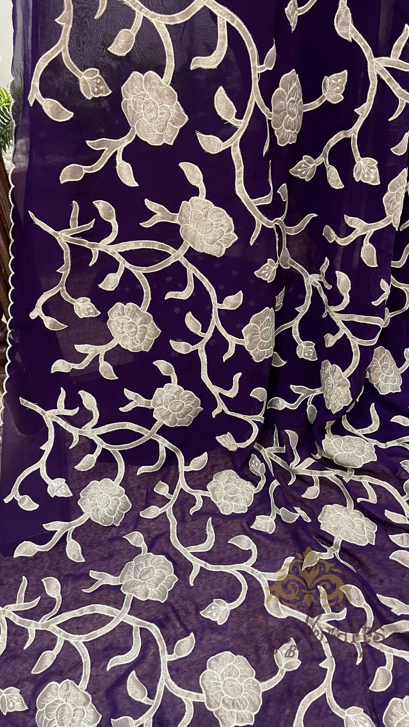 Pure Crepe Silk Banarasi Saree - Floral Appliqué Work