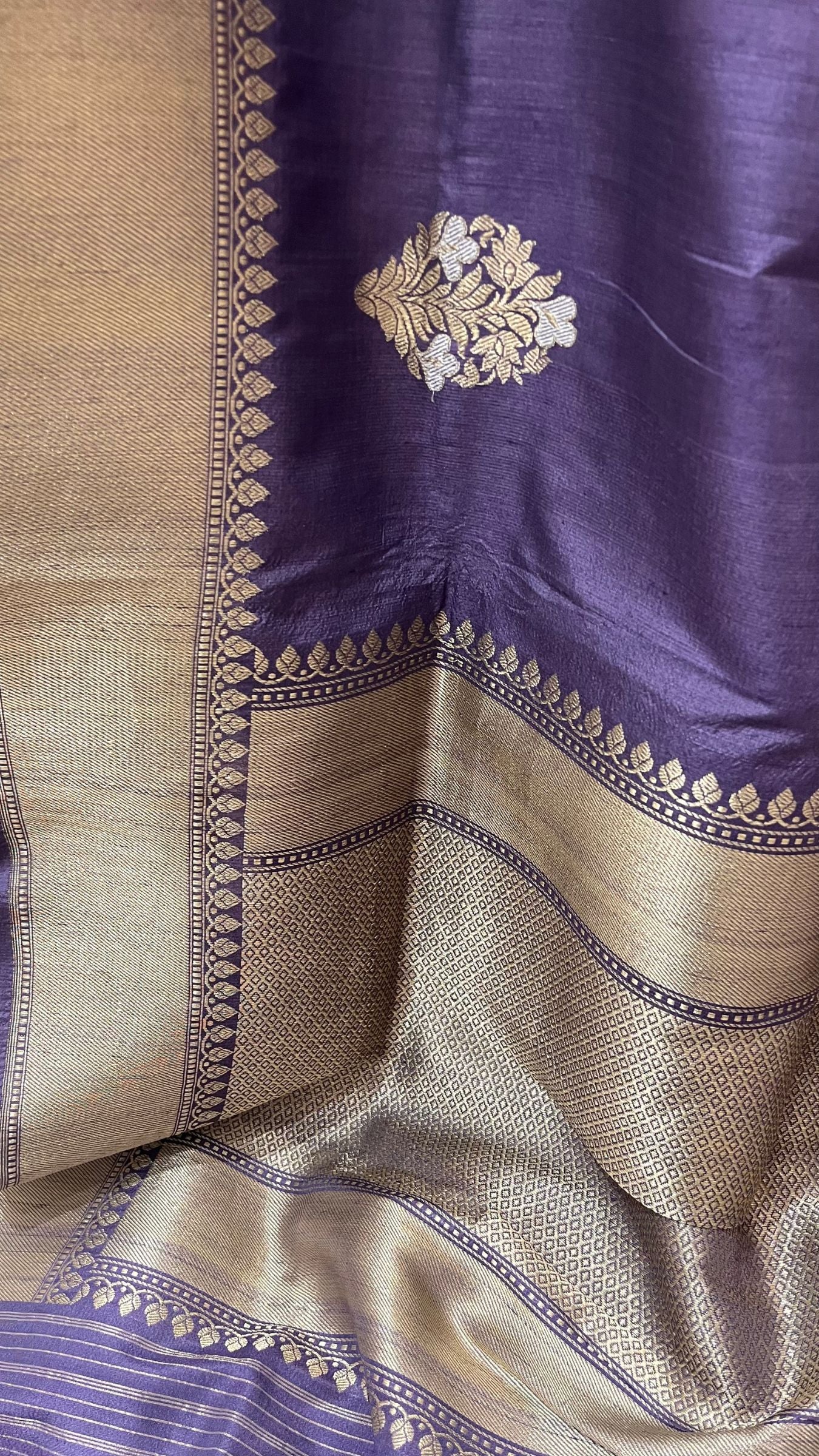 Tussar Georgette Handloom Banarasi Saree - Meenakari
