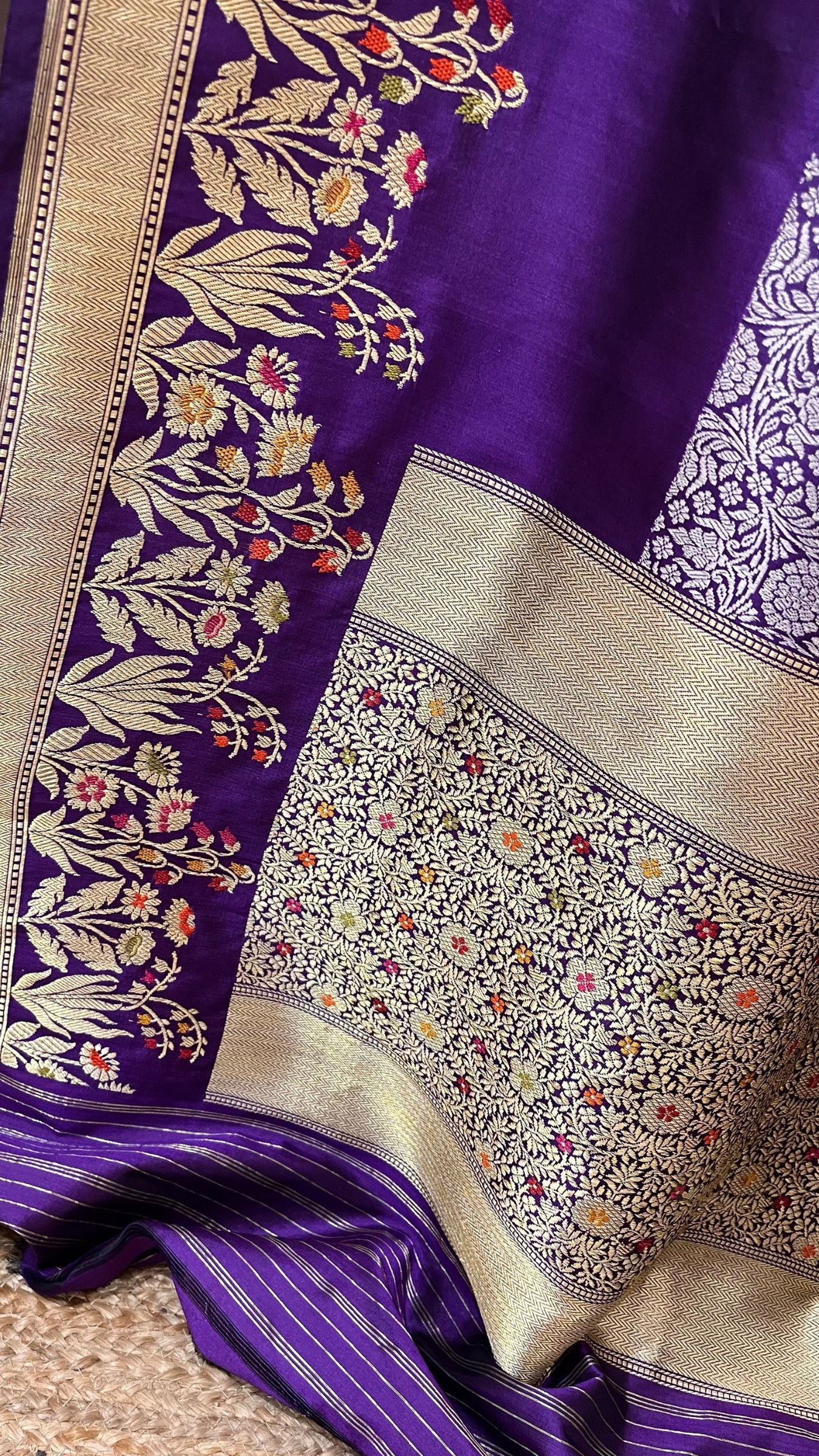Pure Katan Silk Handloom Banarasi Saree - Kadhua Tanchui Brocade Meena