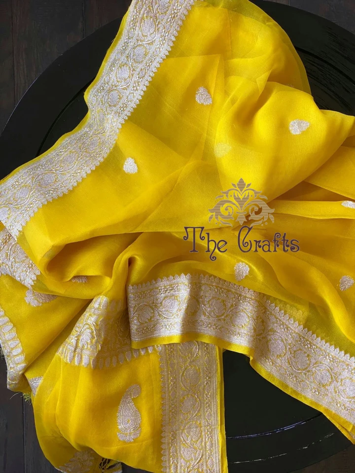 Yellow Pure Handloom Georgette Banarasi Saree - Silver Zari