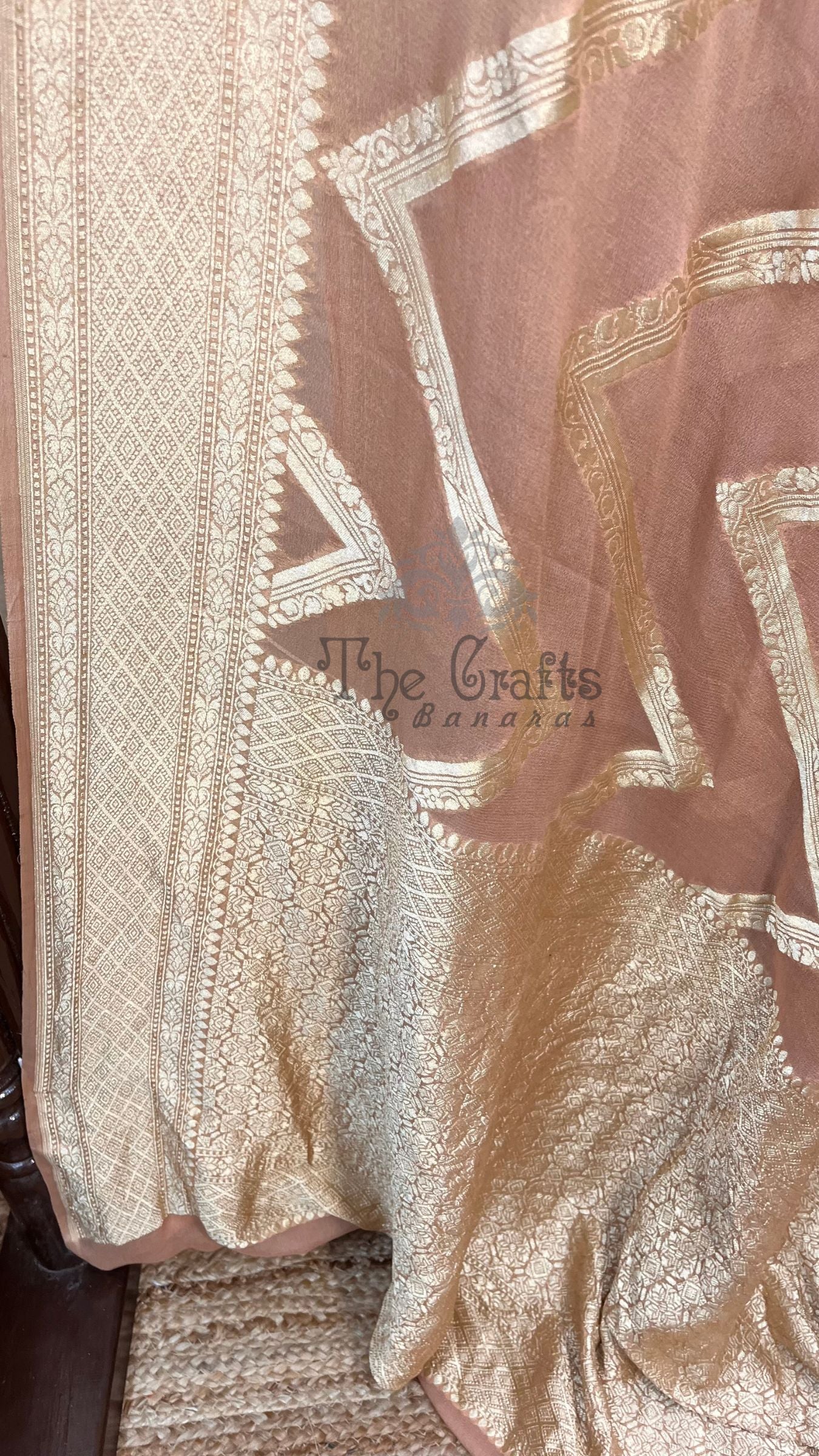 Khaddi Georgette Handloom Banarasi Saree