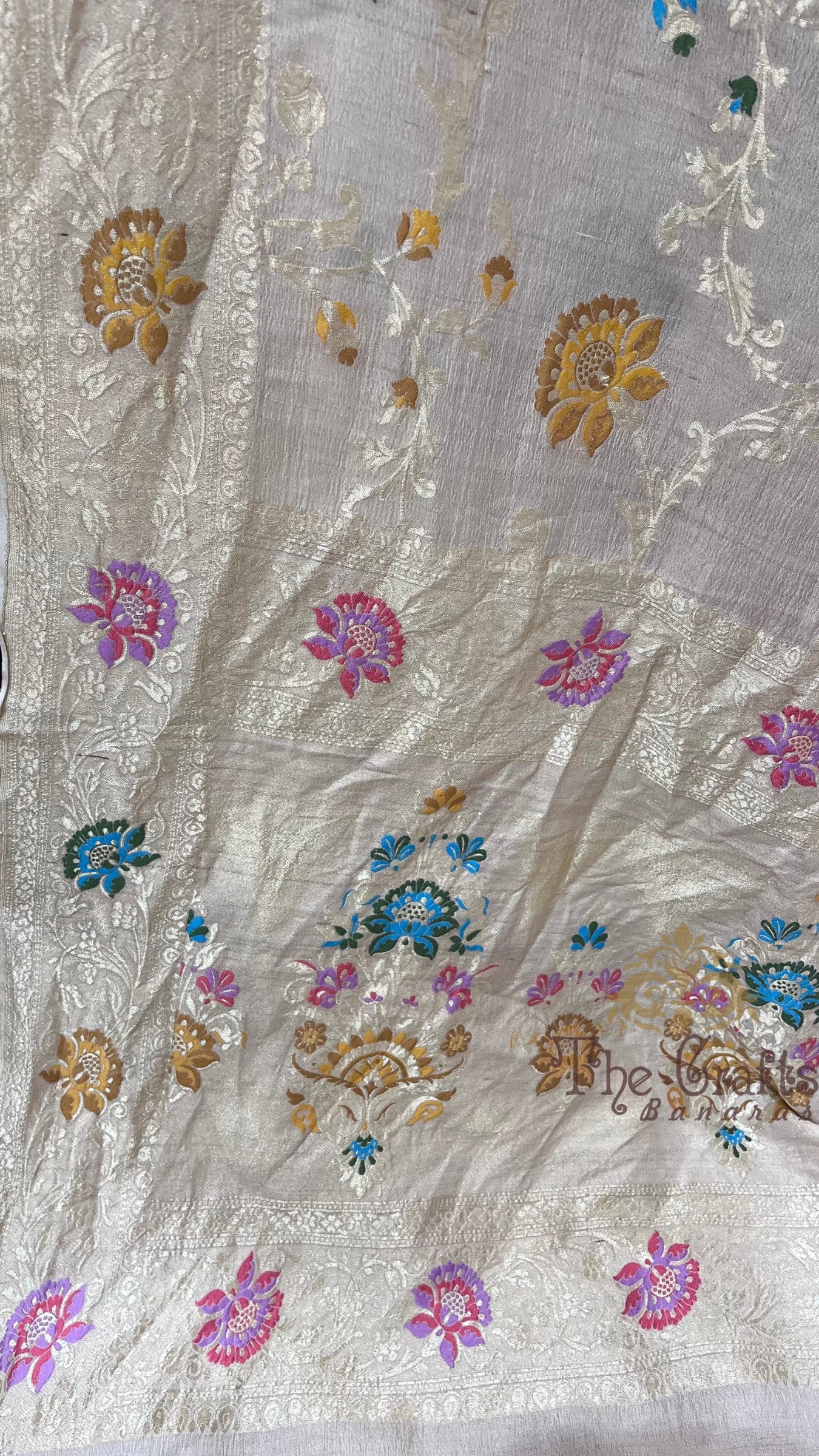 Tussar Georgette Handloom Banarasi Saree - Jaal with Meenakari