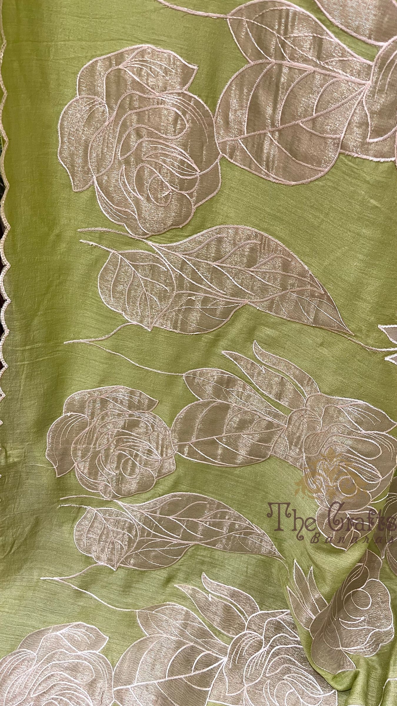 Pure Munga Silk Banarasi Saree - Floral Appliqué Work