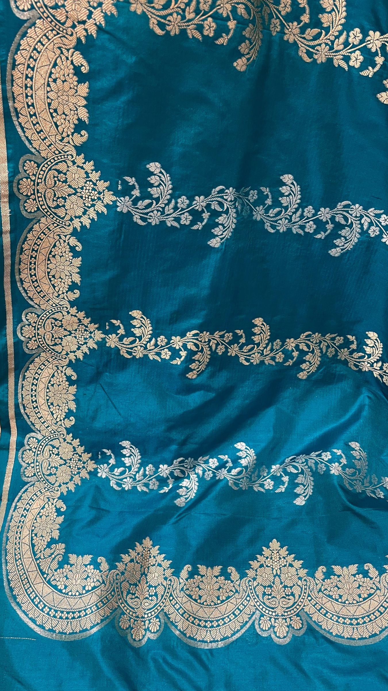 Pure Katan Silk Handloom Banarasi Saree - Sona Rupa with Kadhua Border