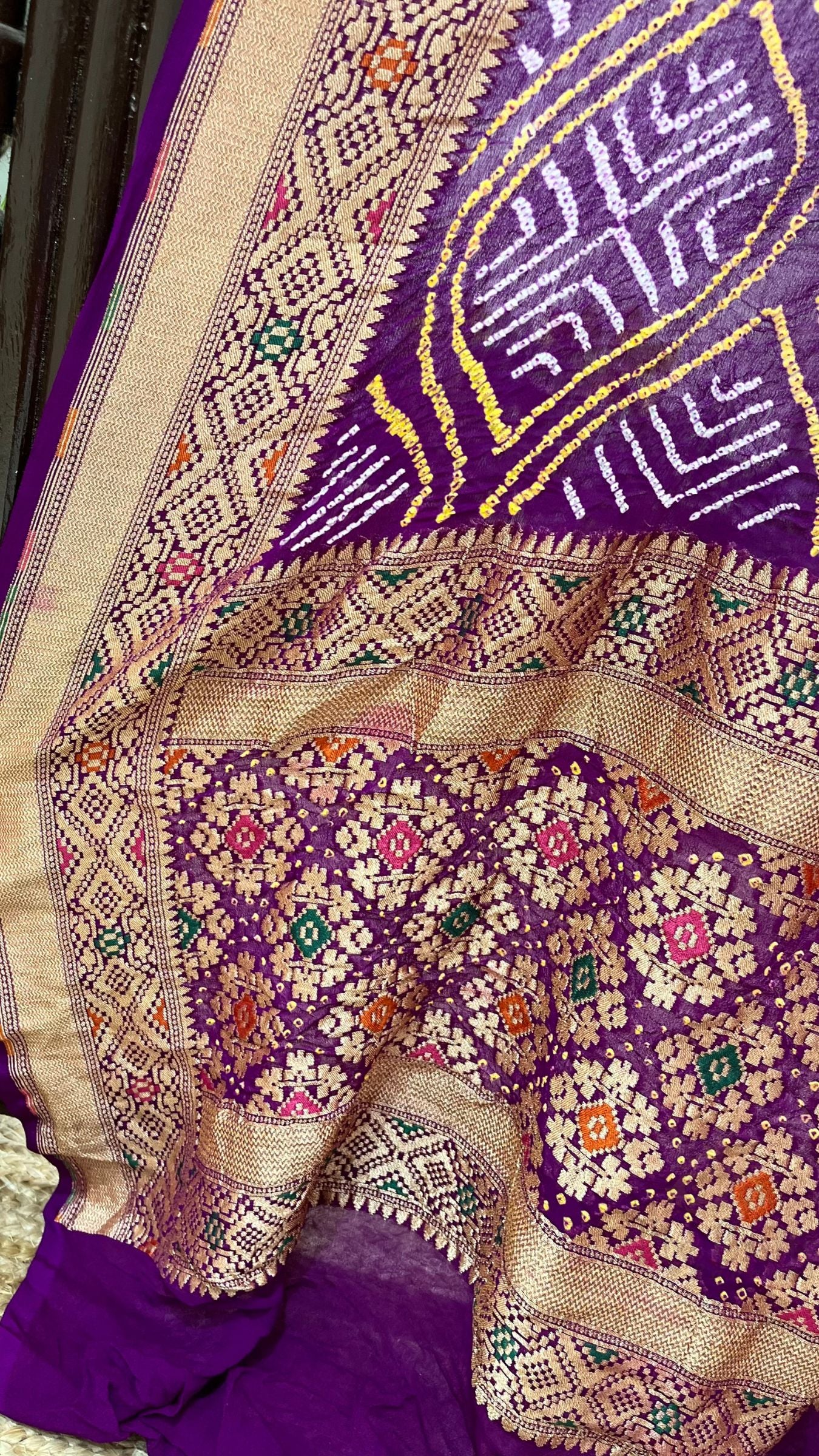 Khaddi Georgette Banarasi Handloom Bandhej Dupatta