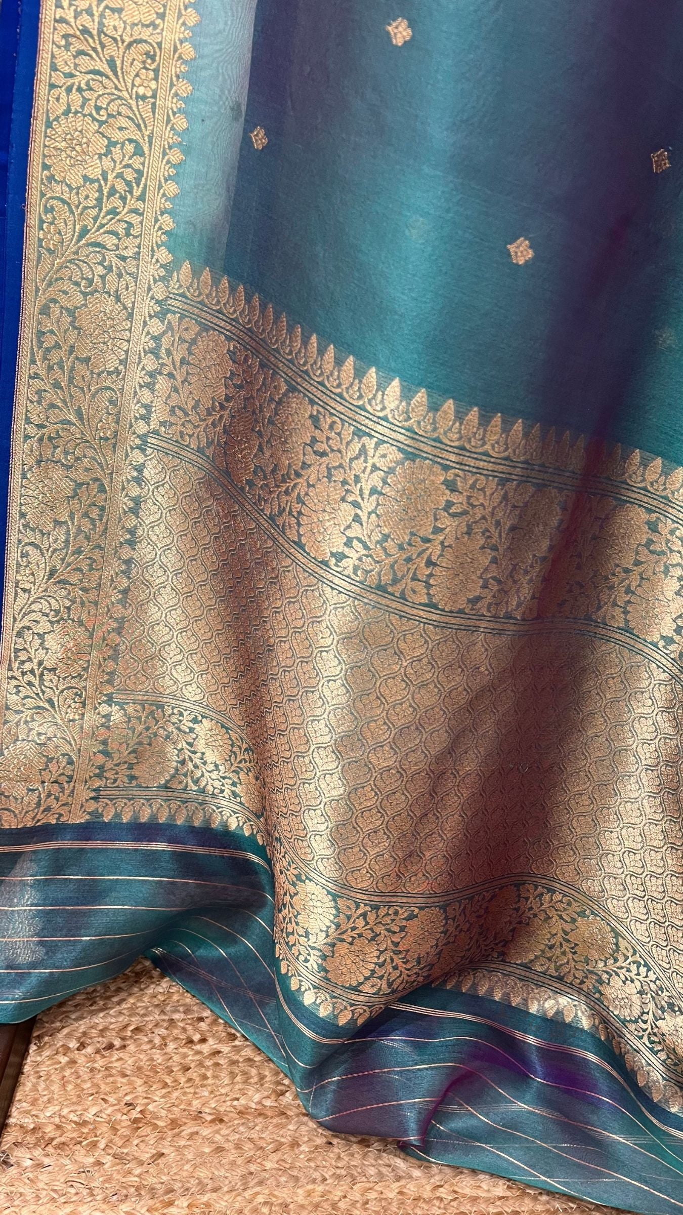 Pure Kora Silk Handloom Banarasi Saree