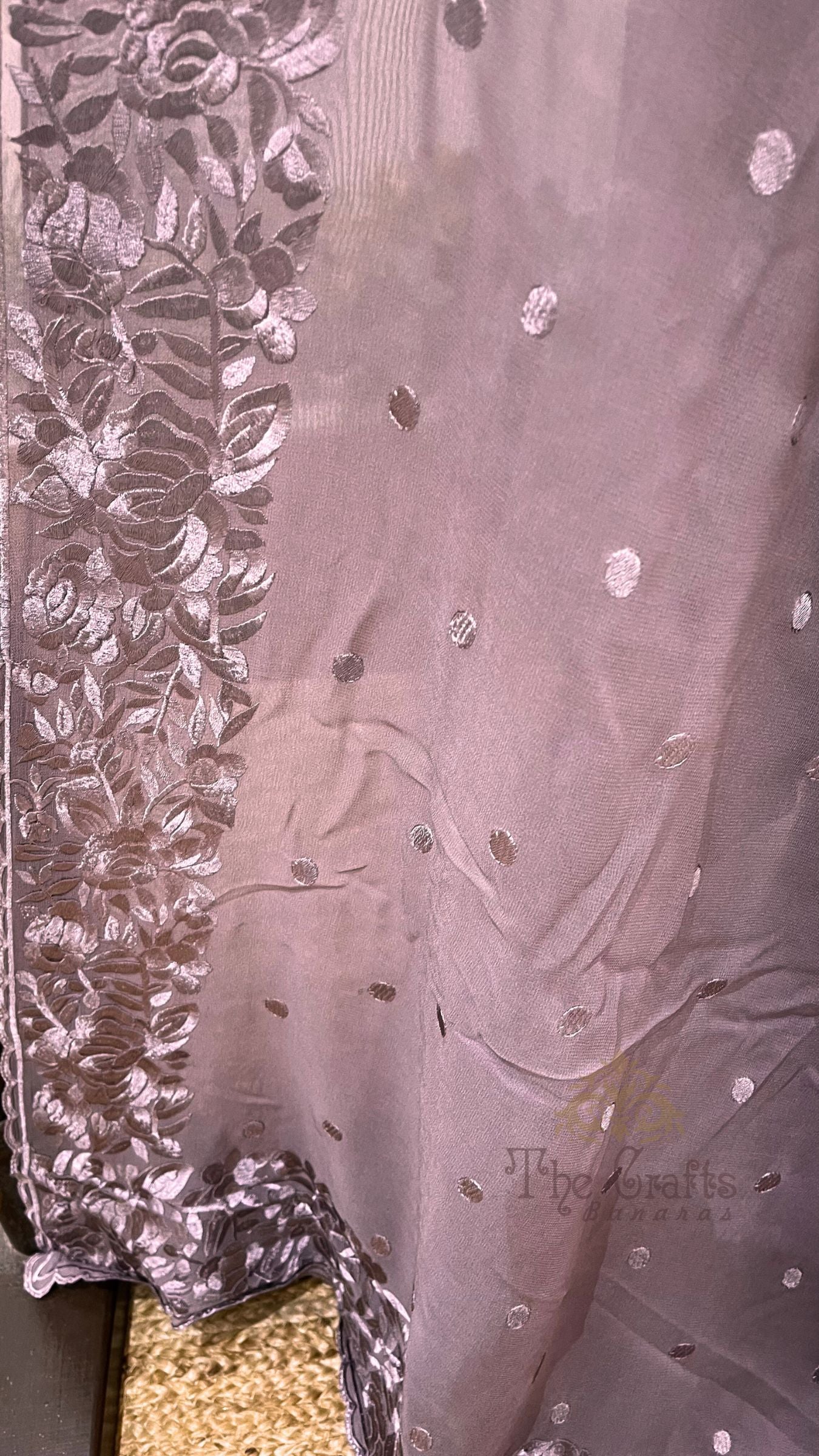 Pure Georgette Chikankari Handloom Banarasi Saree