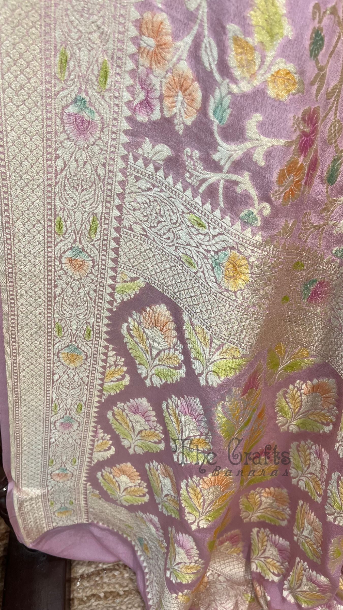 Khaddi Georgette Handloom Banarasi Saree
