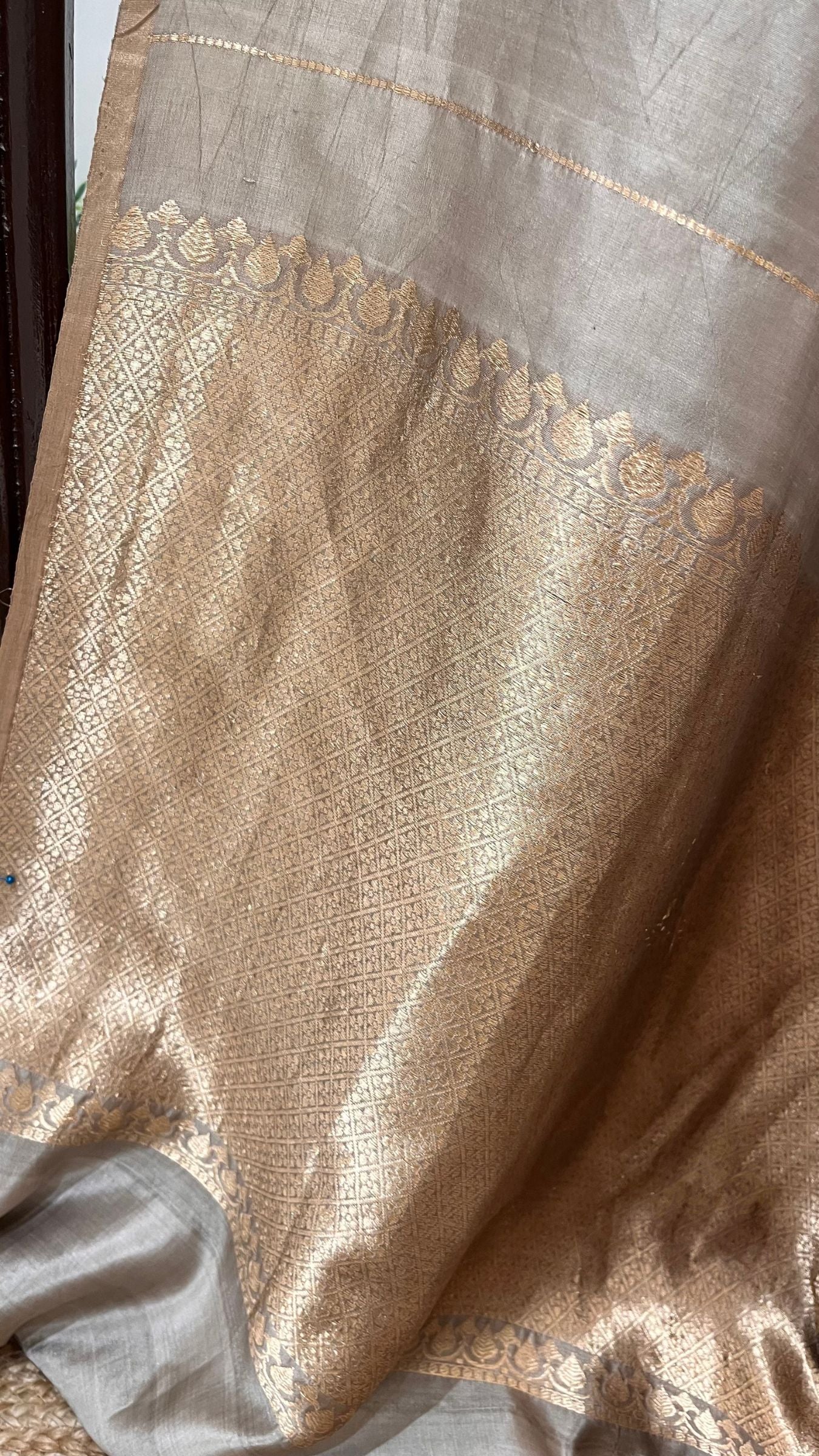 Pure Mango Silk Handloom Banarasi Saree