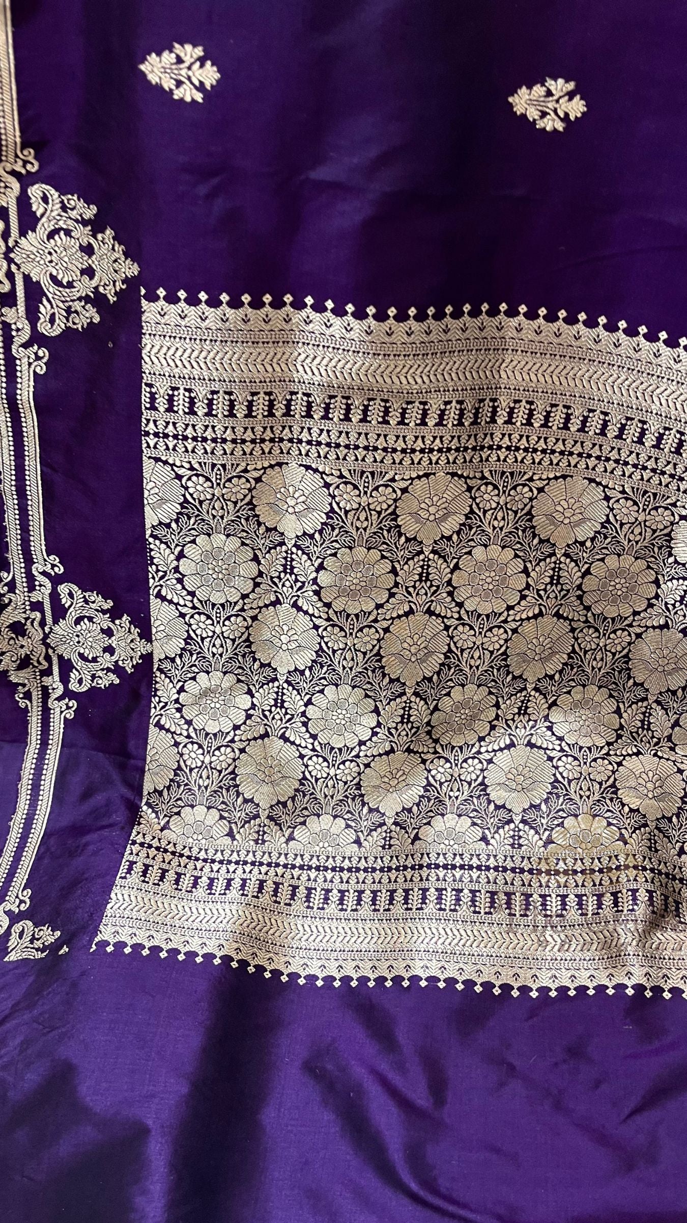 Pure Katan Silk Handloom Banarasi Saree - Kadhua Motifs